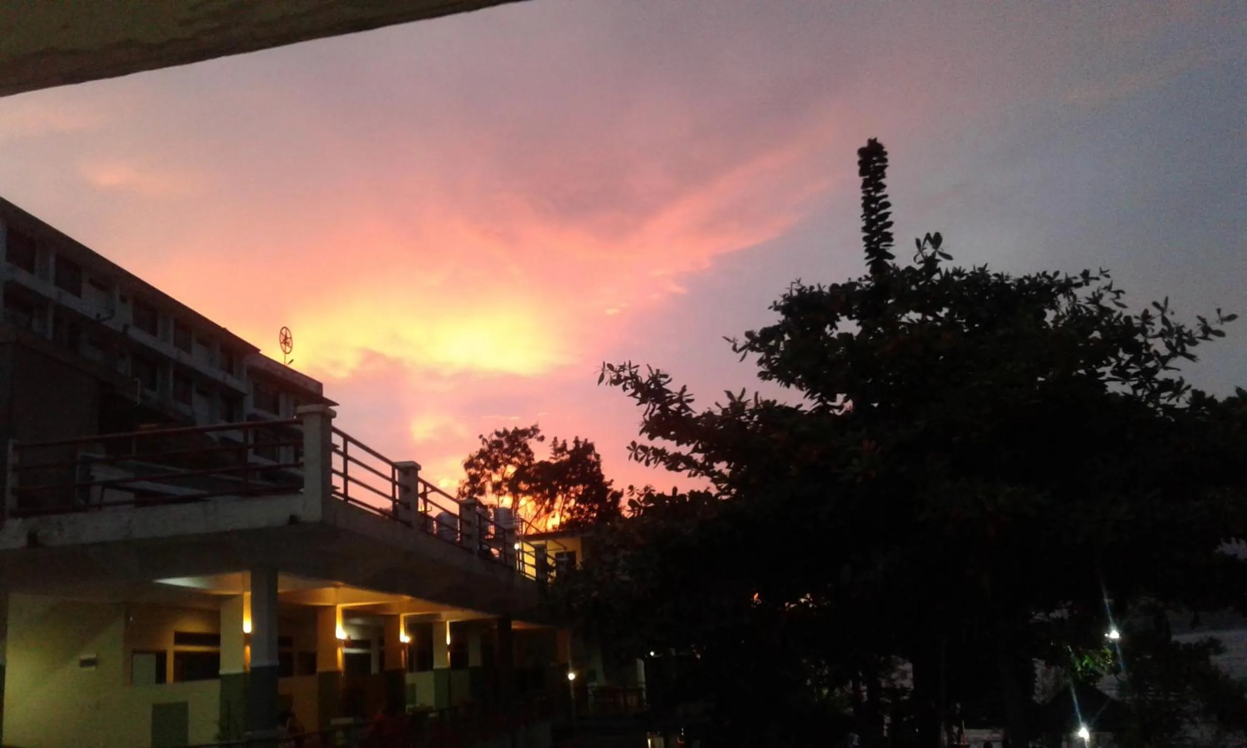 Pandu Lakeside Hotel Parapat