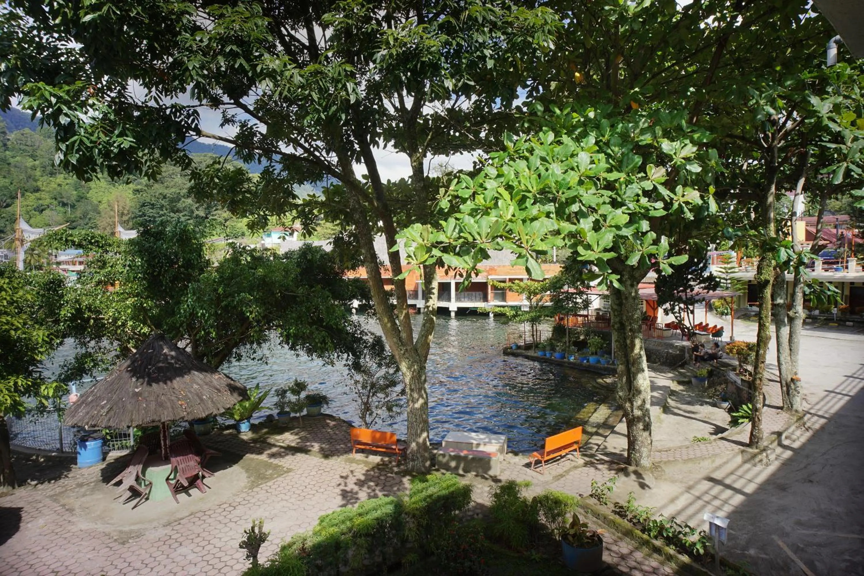 Pandu Lakeside Hotel Parapat