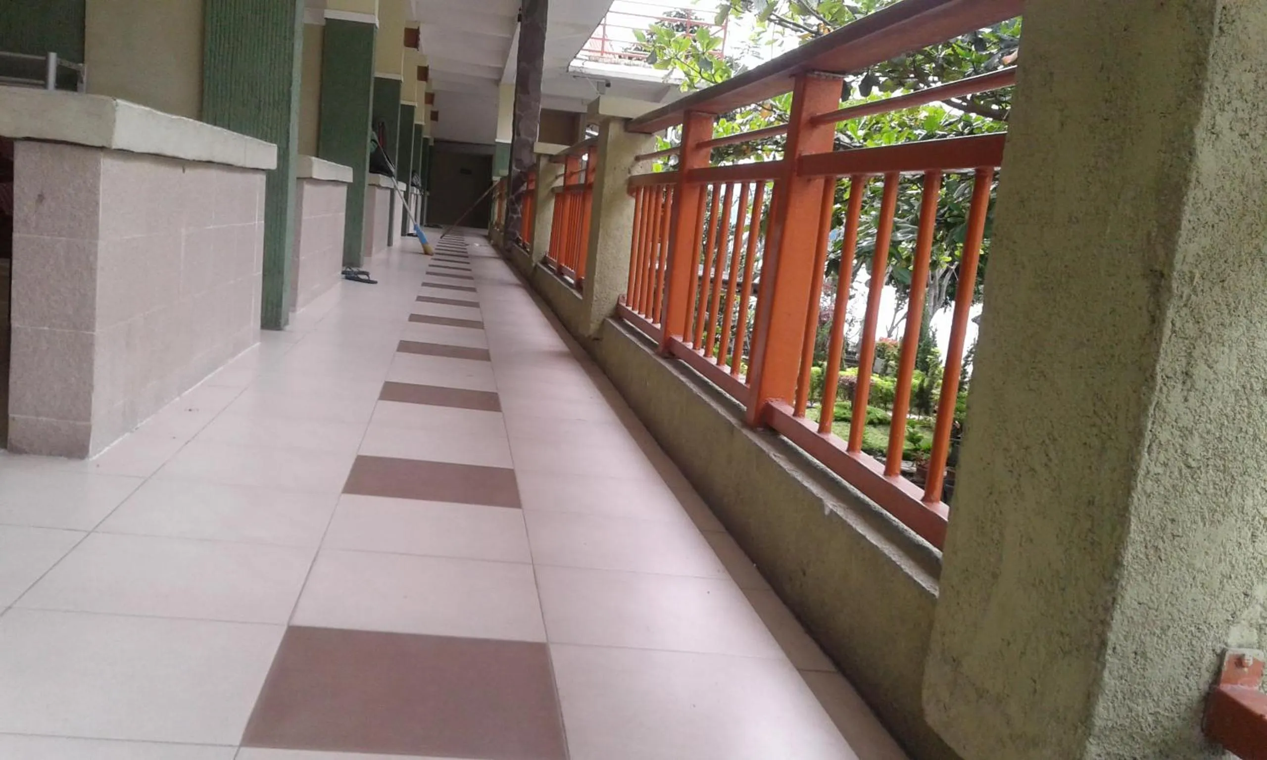 Pandu Lakeside Hotel Parapat