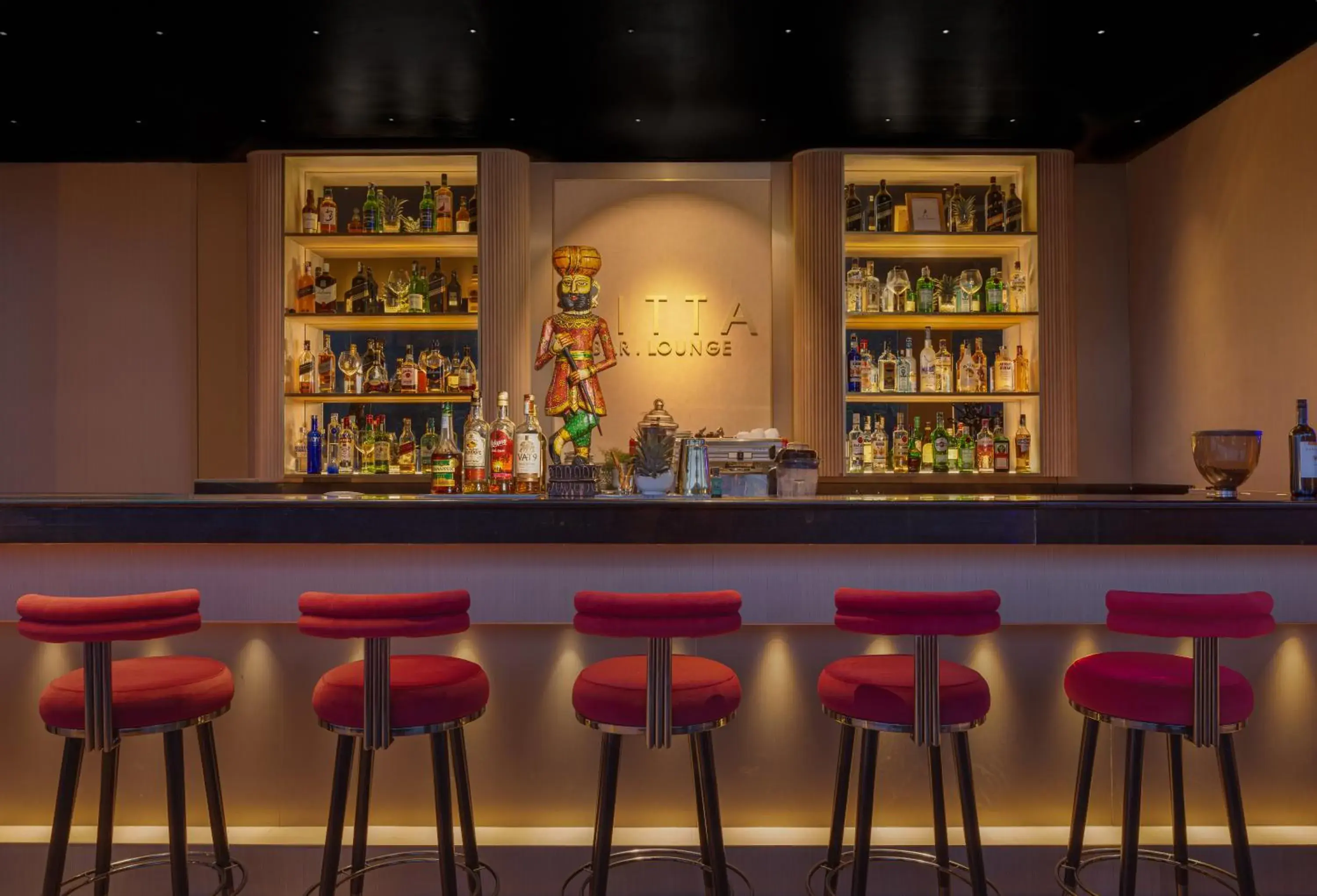 Lounge or bar in The Golden Crown Hotel Lounge or bar in The Golden Crown Hotel