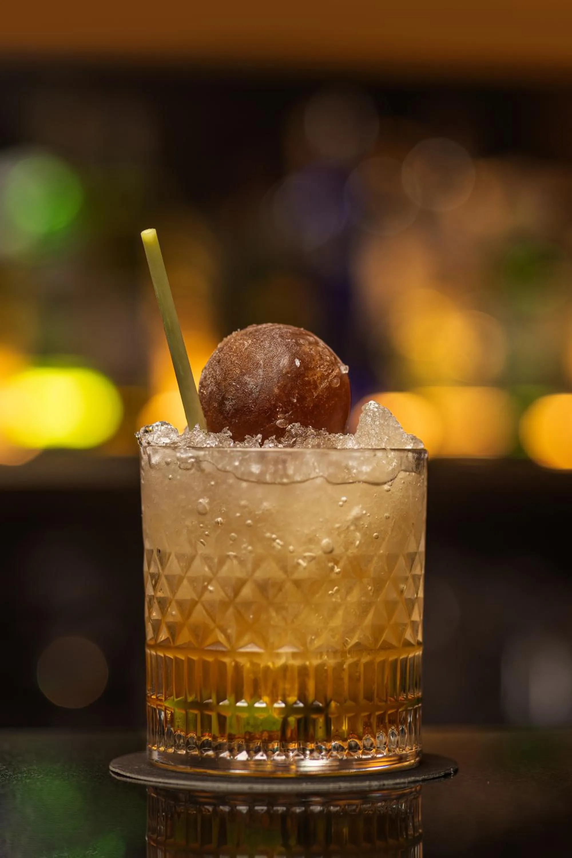 Alcoholic drinks in The Golden Crown Hotel