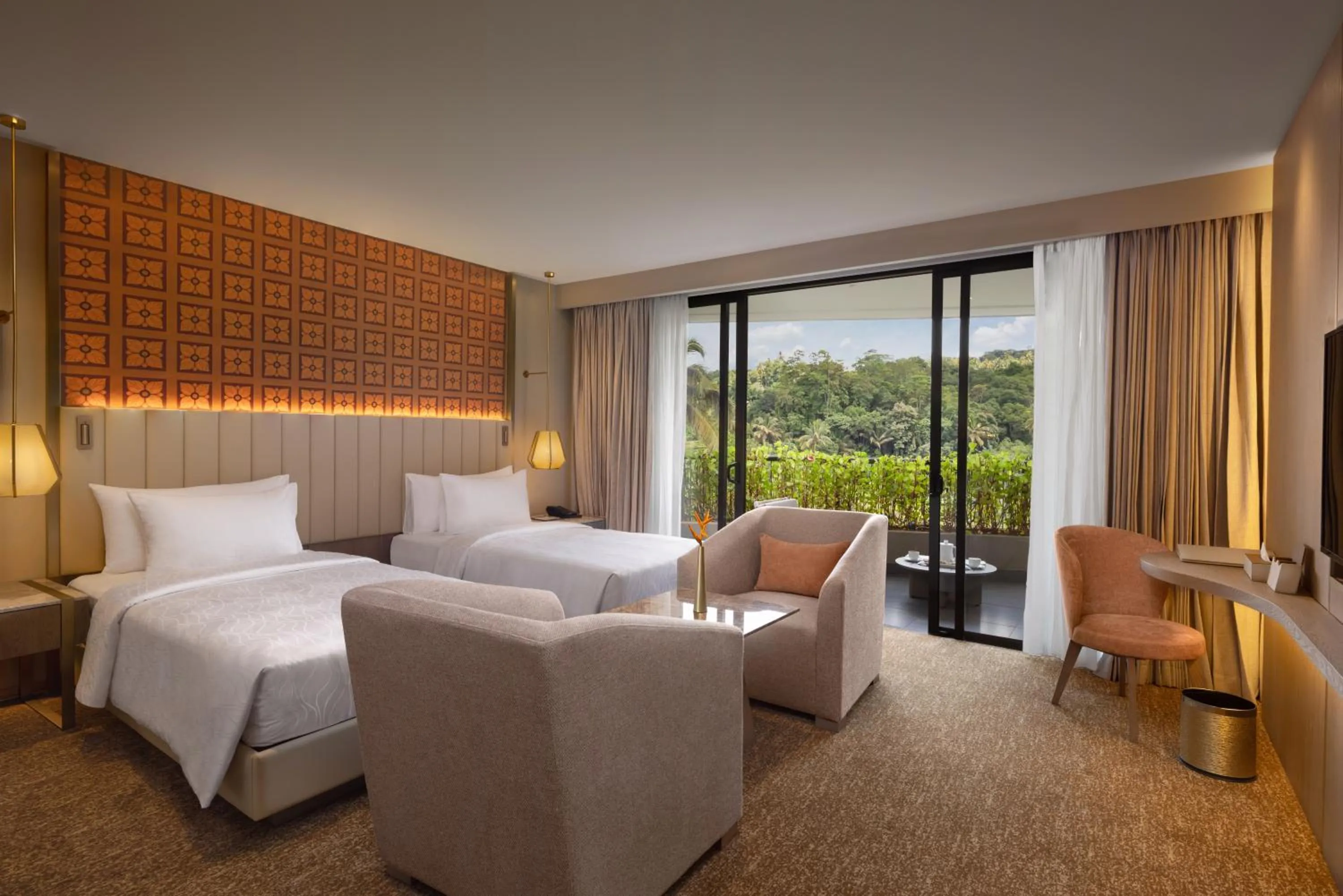 Bed in The Golden Crown Hotel