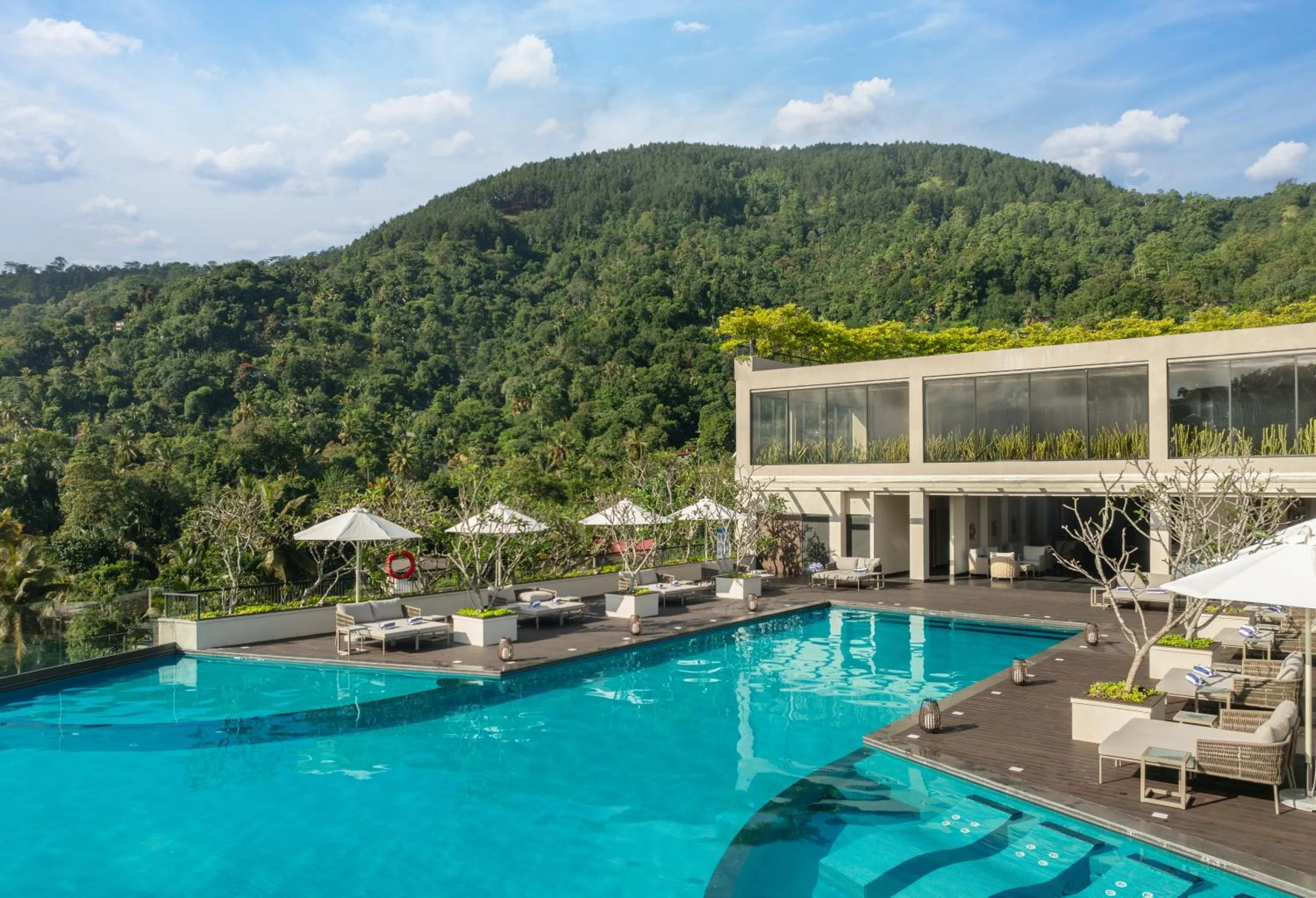 Mountain view in The Golden Crown Hotel