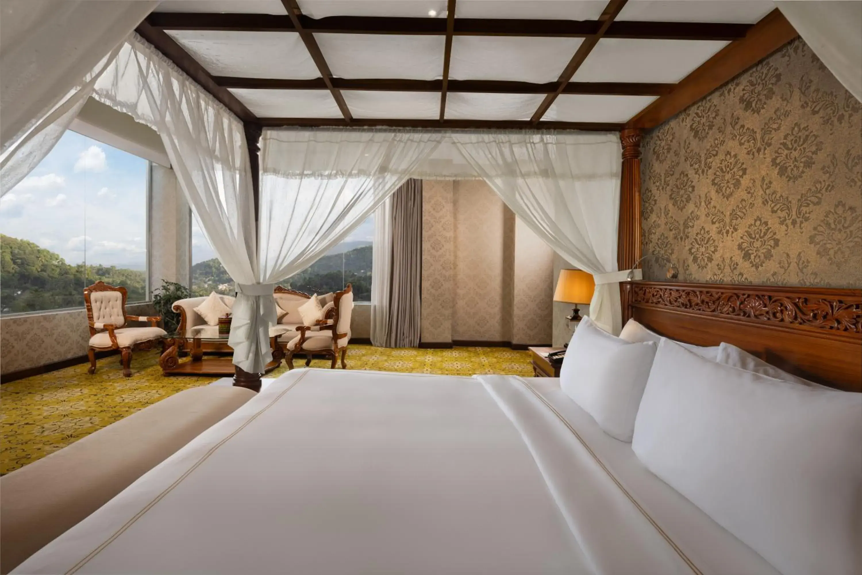 Crown Suite with Early Check-in / Late Check-out on Availability & 10% on all Spa Treatments in The Golden Crown Hotel Crown Suite with Early Check-in / Late Check-out on Availability & 10% on all Spa Treatments in The Golden Crown Hotel