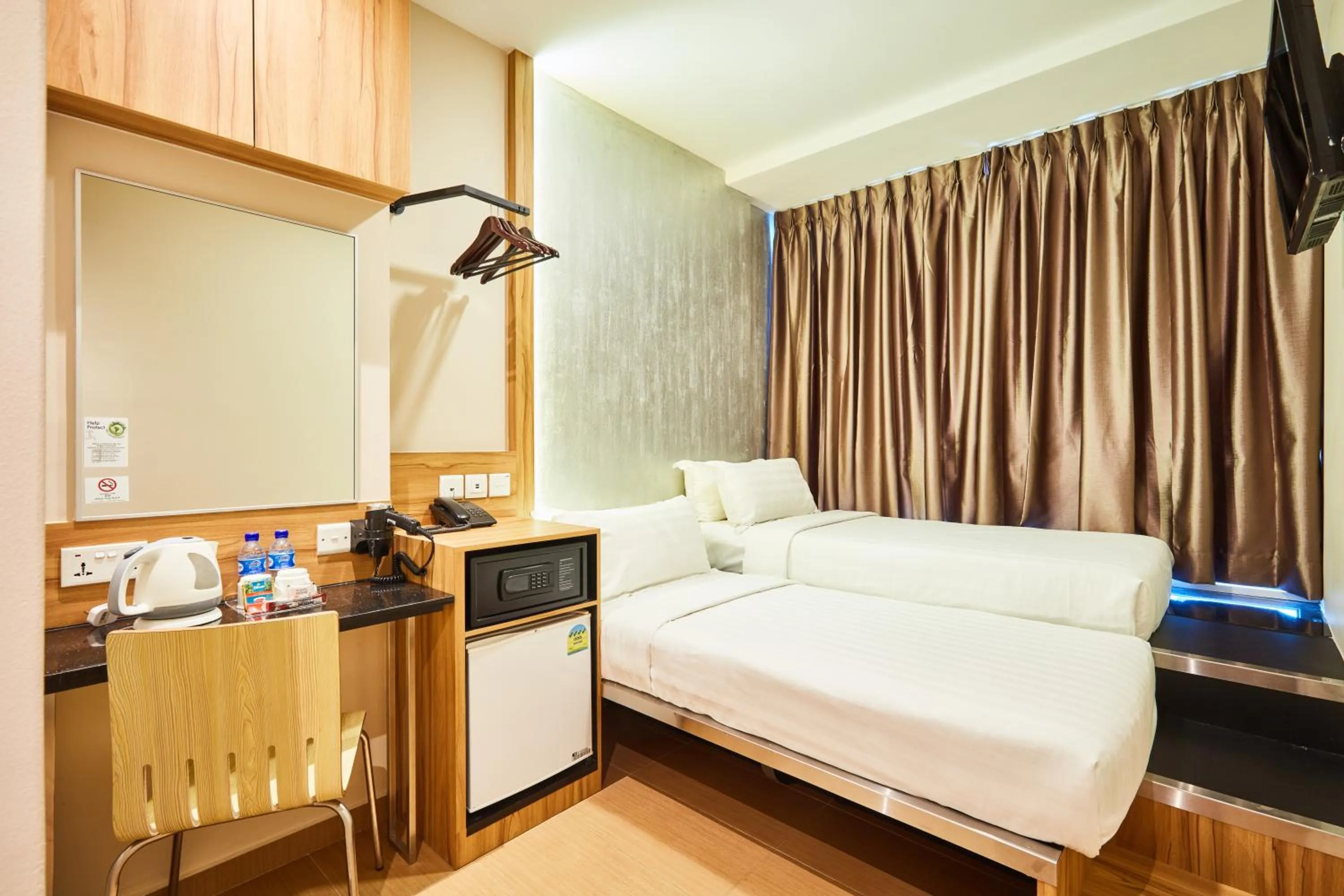 Bed in ibis budget Singapore West Coast