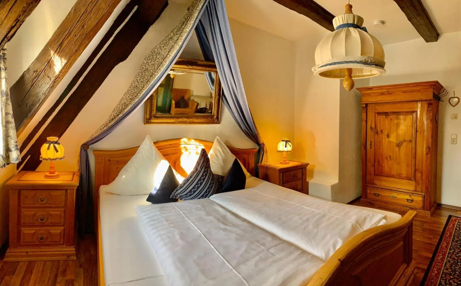 Bed in Altfraenkische Weinstube