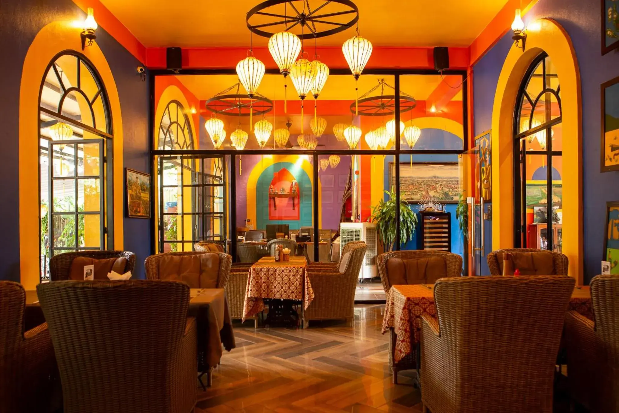 Restaurant/places to eat in Victory Road Villas Restaurant/places to eat in Victory Road Villas