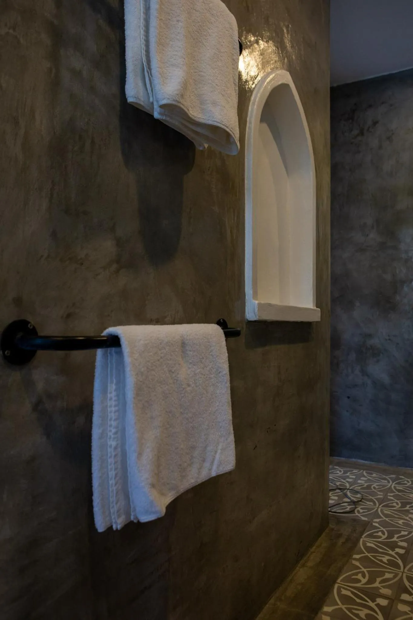 towels in Victory Road Villas