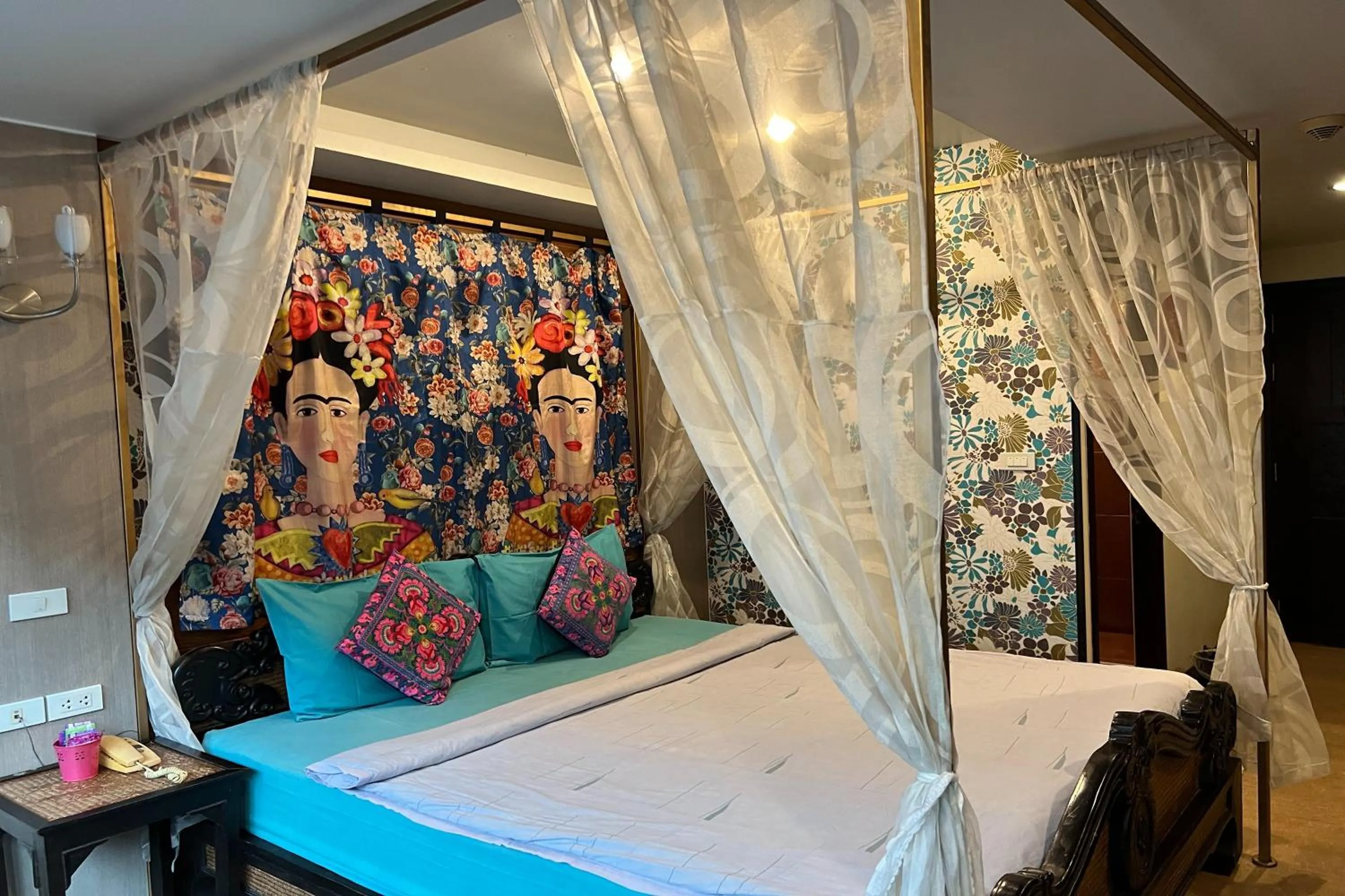 Bed in Sabai Sabai@Sukhumvit Hotel