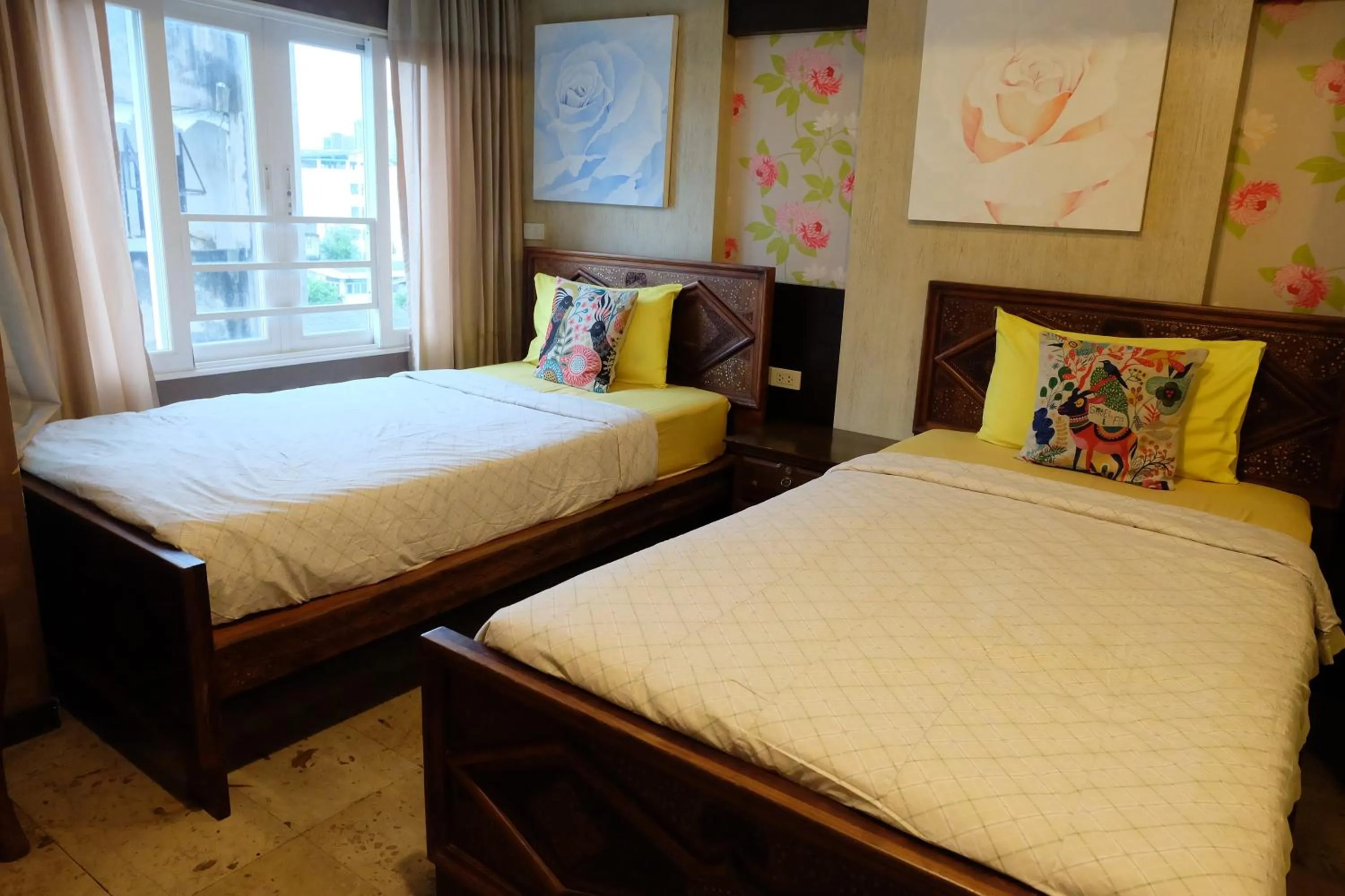 Bed in Sabai Sabai@Sukhumvit Hotel