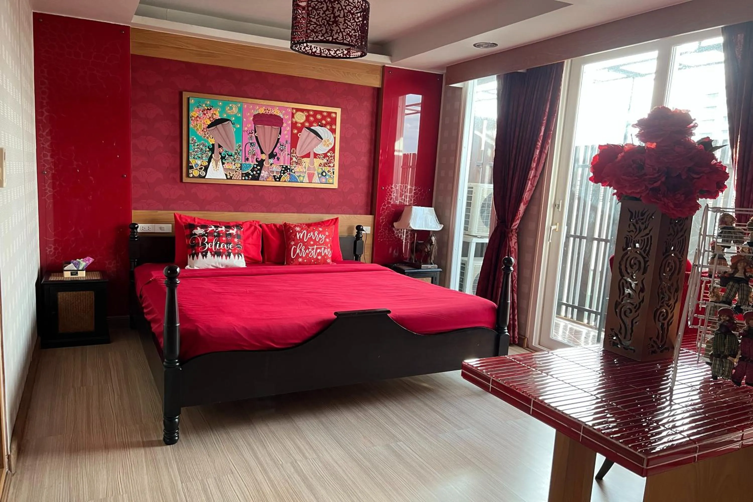 Bed in Sabai Sabai@Sukhumvit Hotel