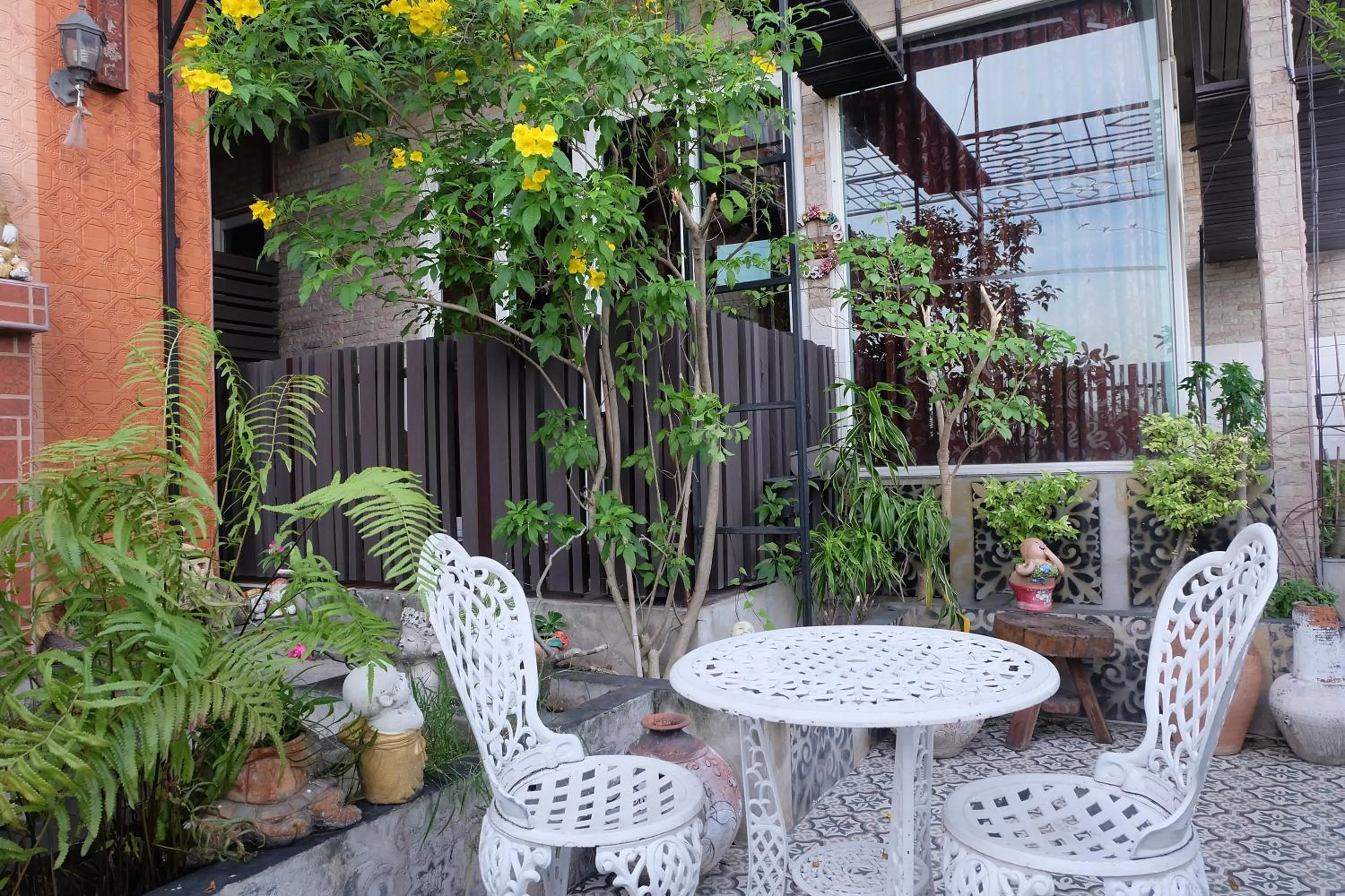 Garden in Sabai Sabai@Sukhumvit Hotel