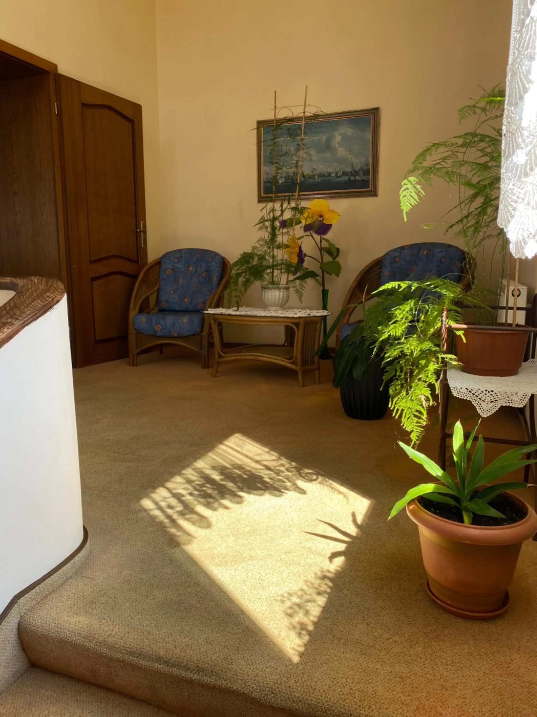 Seating area in Titanic