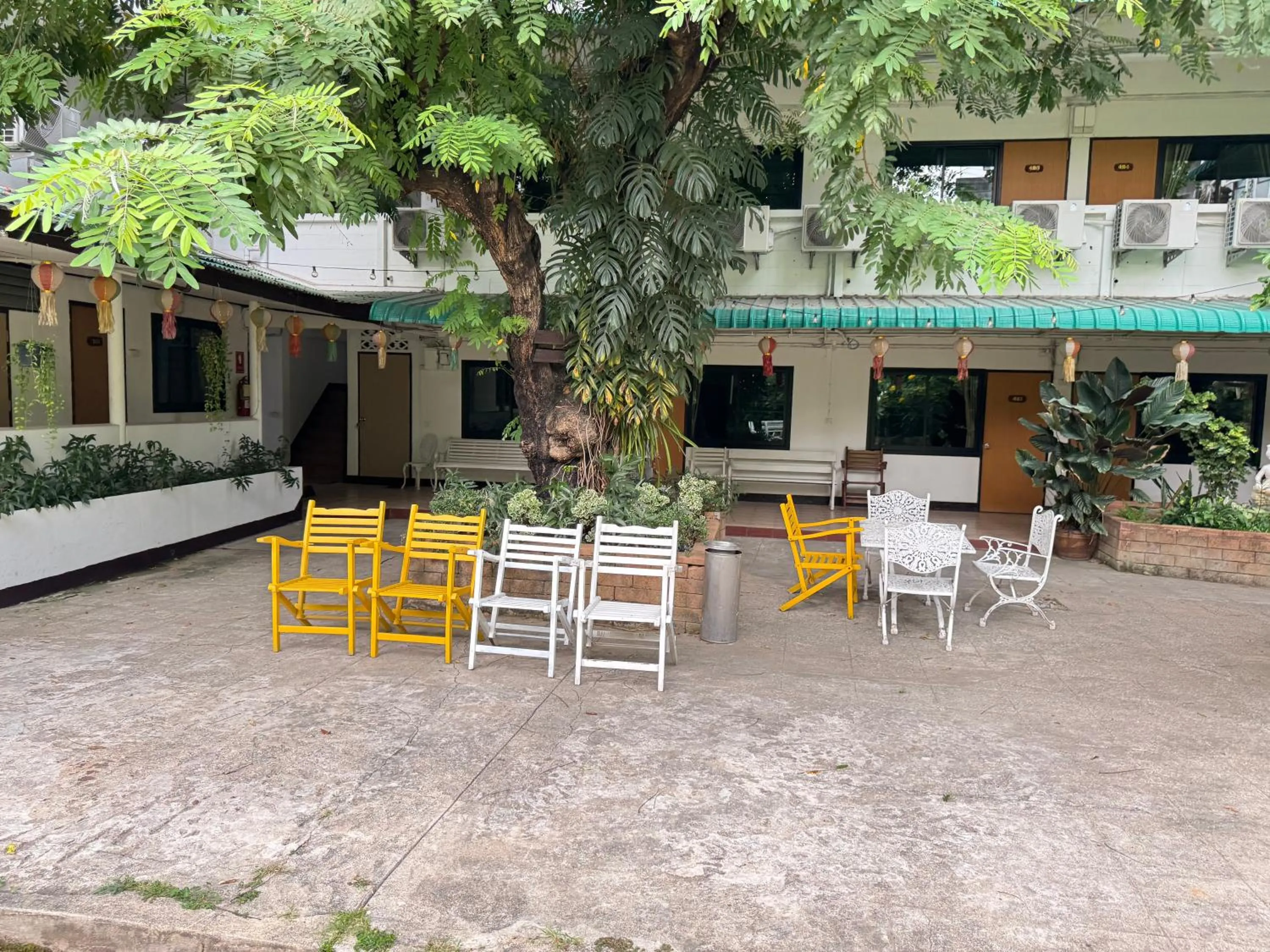Area and facilities in Lai Thai Guest House
