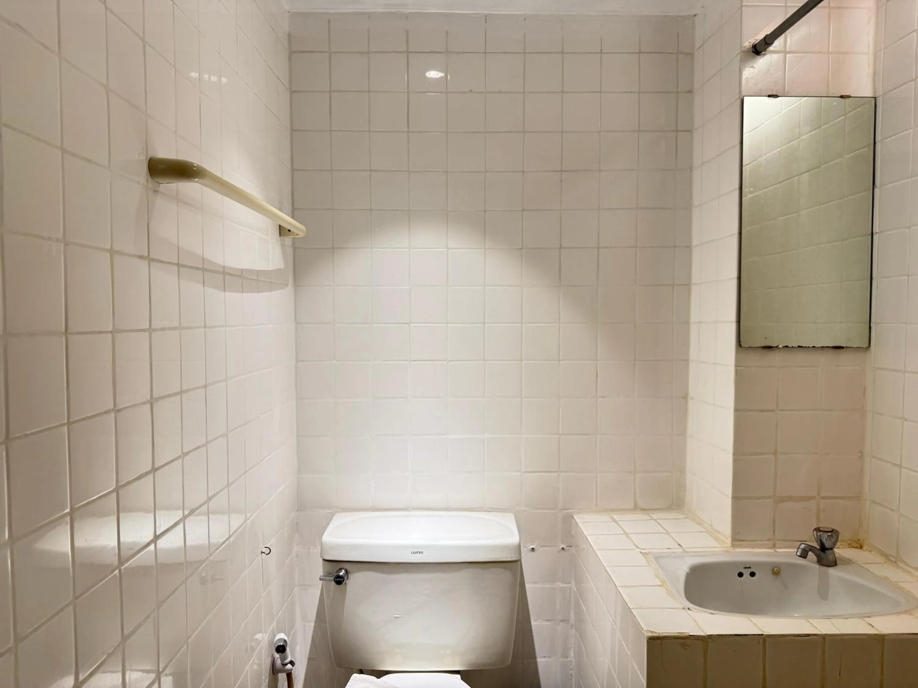 Bathroom in Lai Thai Guest House