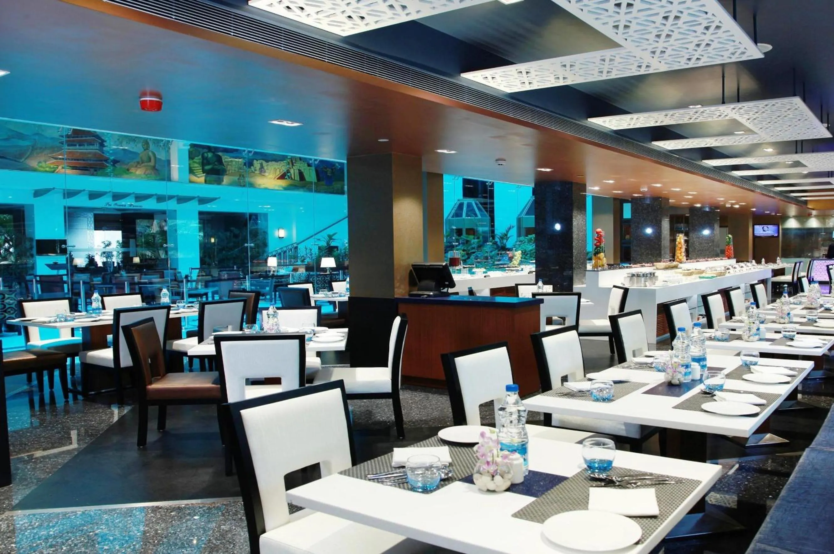 Restaurant/places to eat in Radha Regent, Chennai