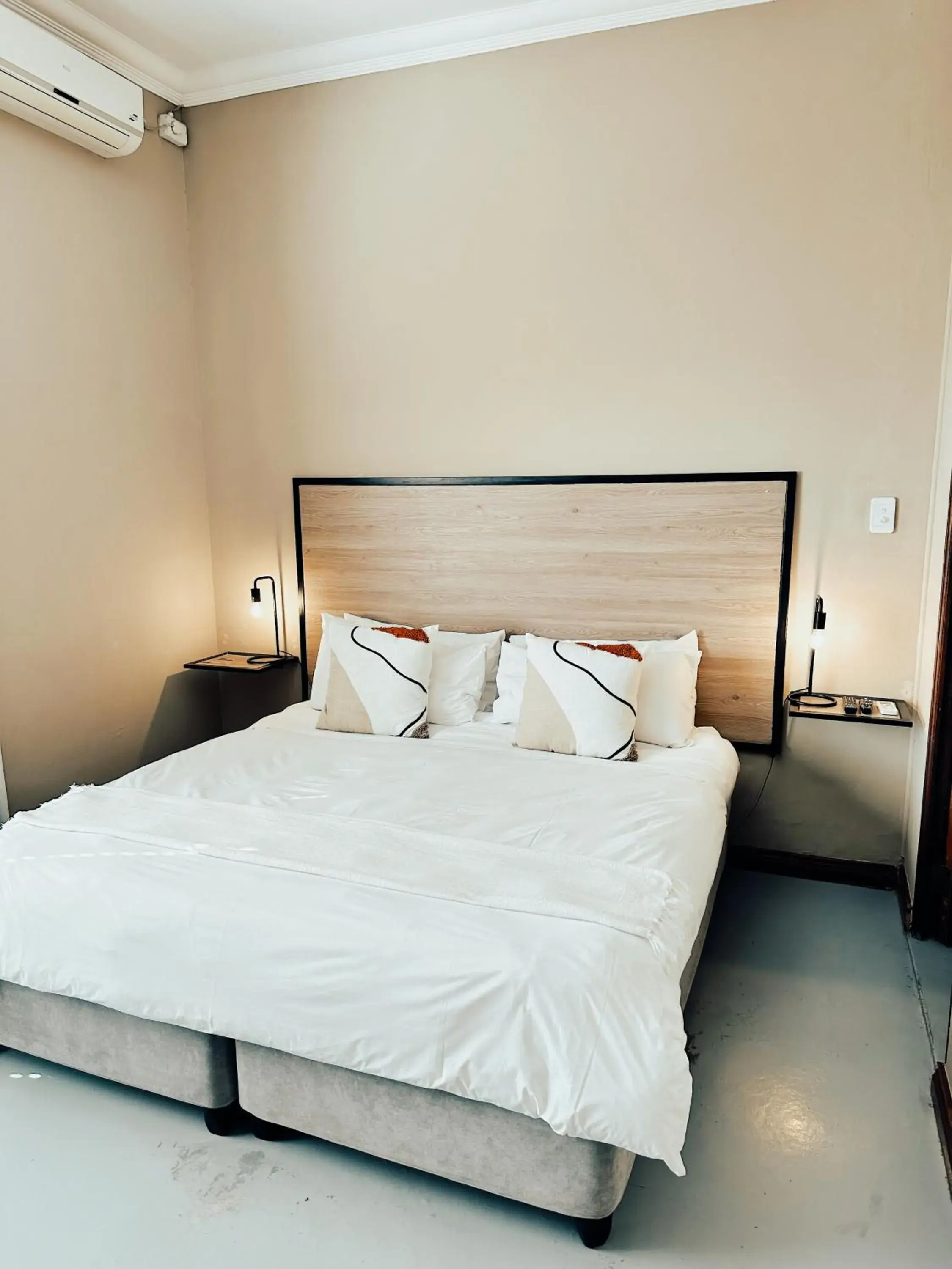 Bed in Lighthouse Guesthouse & Cafe Bed in Lighthouse Guesthouse & Cafe