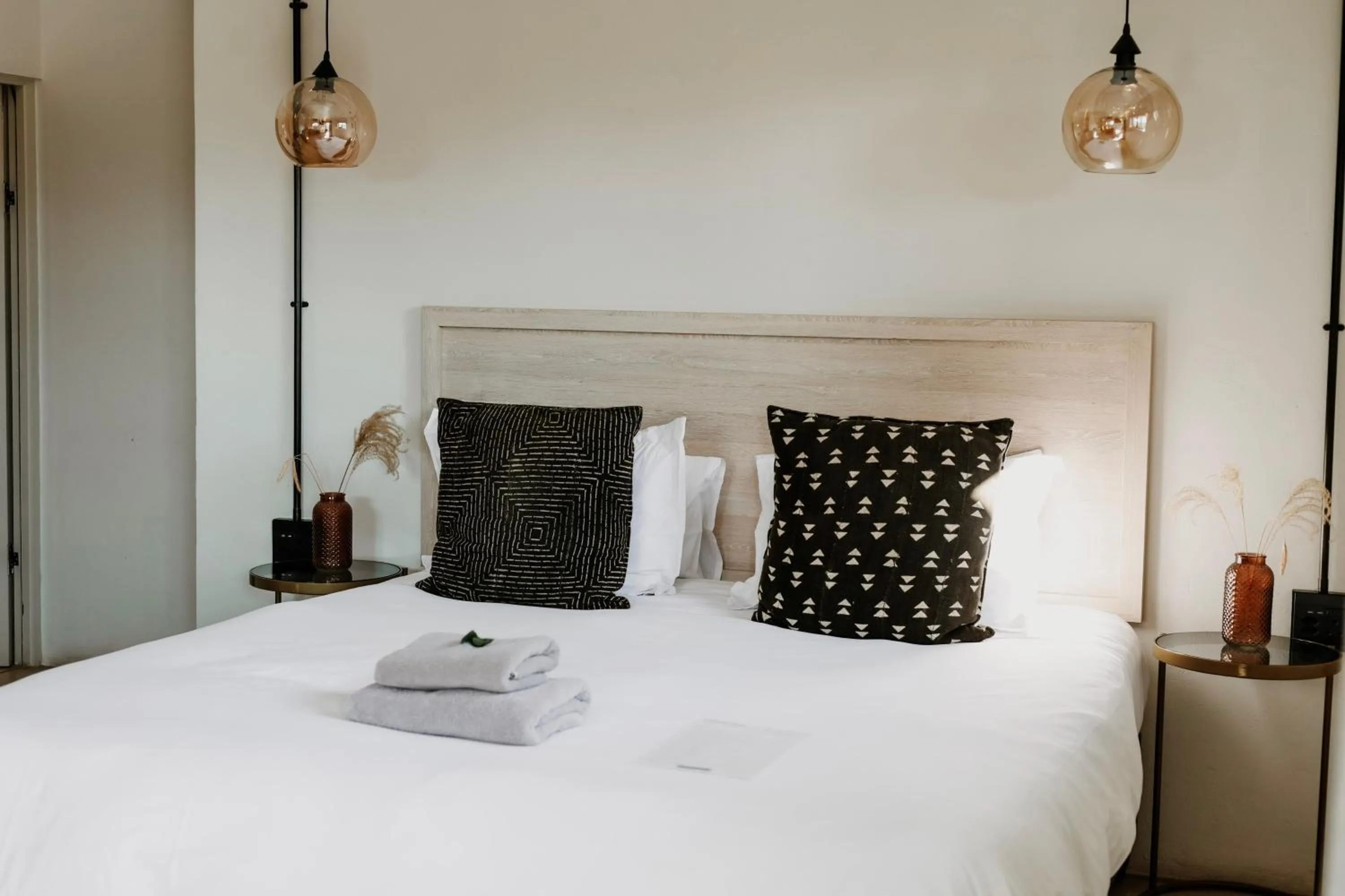 Bed in Lighthouse Guesthouse & Cafe