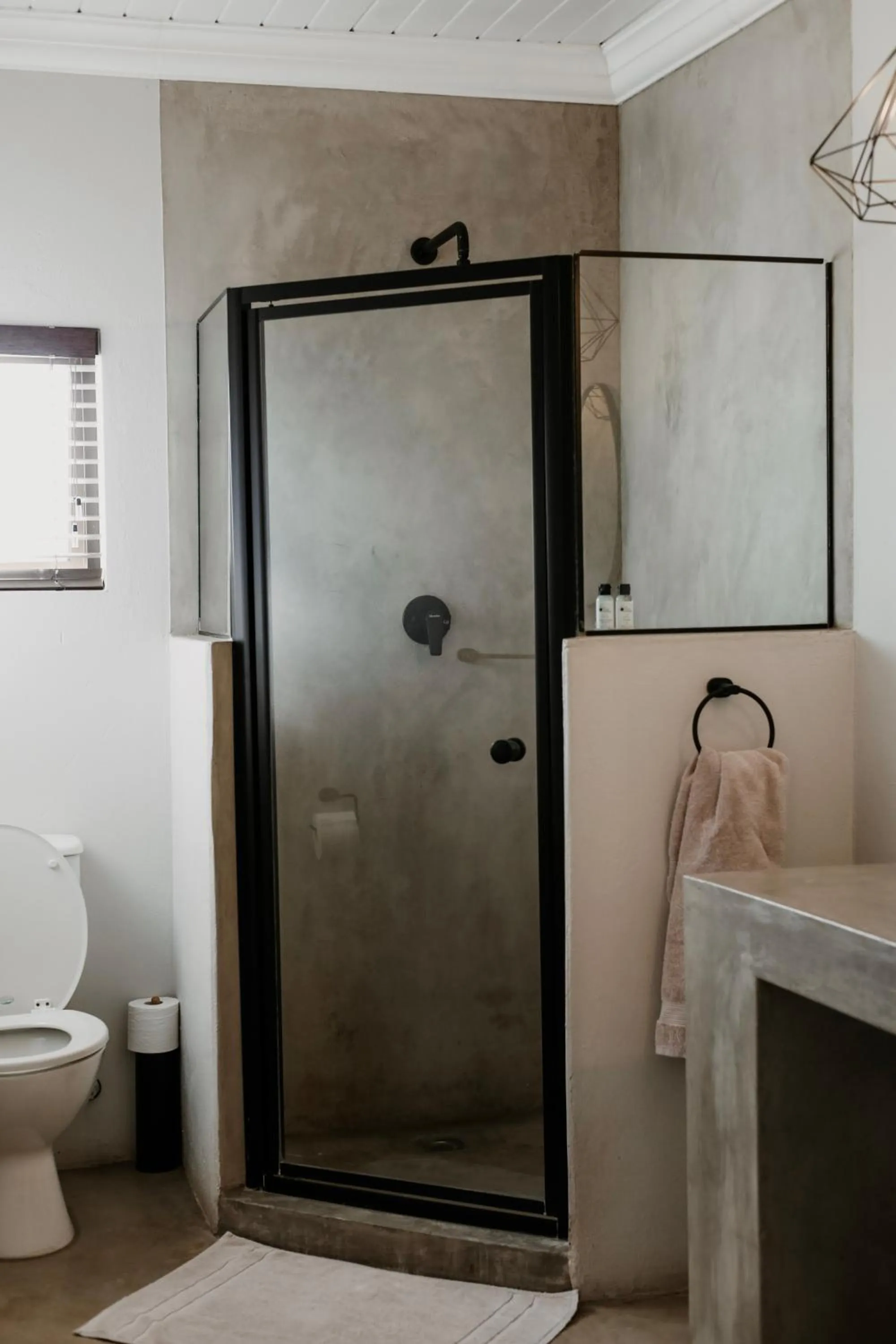 Bathroom in Lighthouse Guesthouse & Cafe