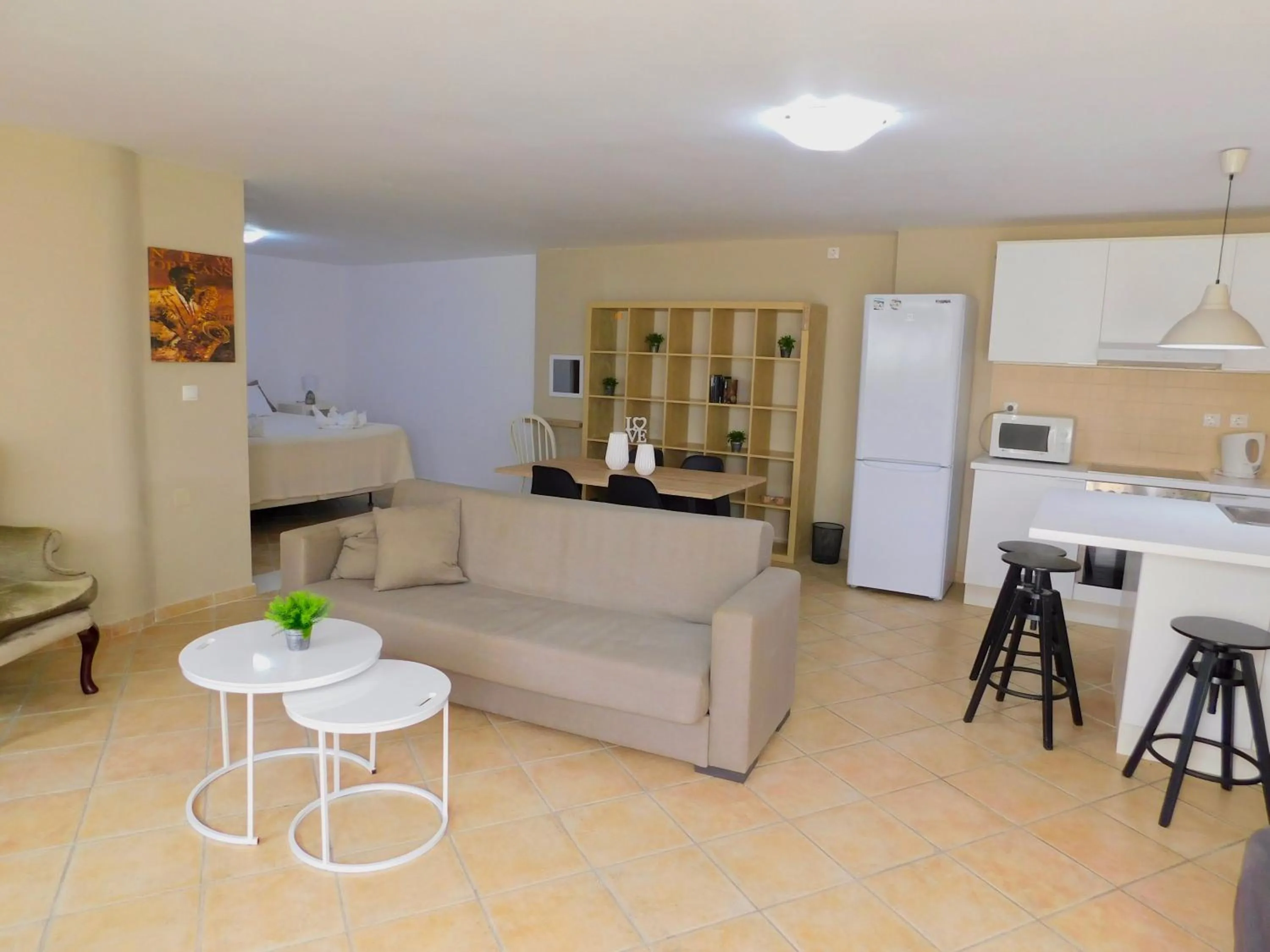 Living room in Elizabeth Suites