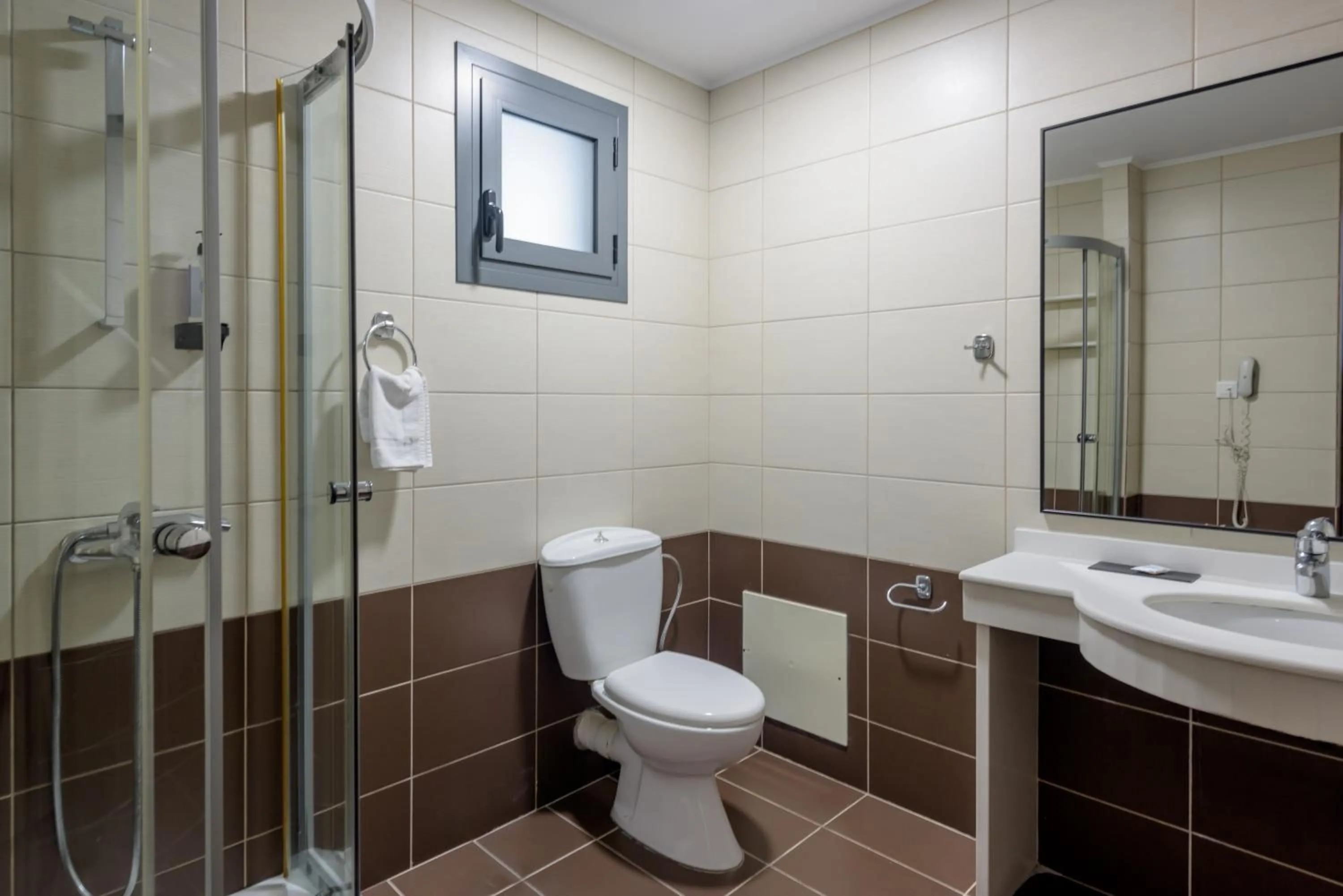 Bathroom in Iraklion Hotel