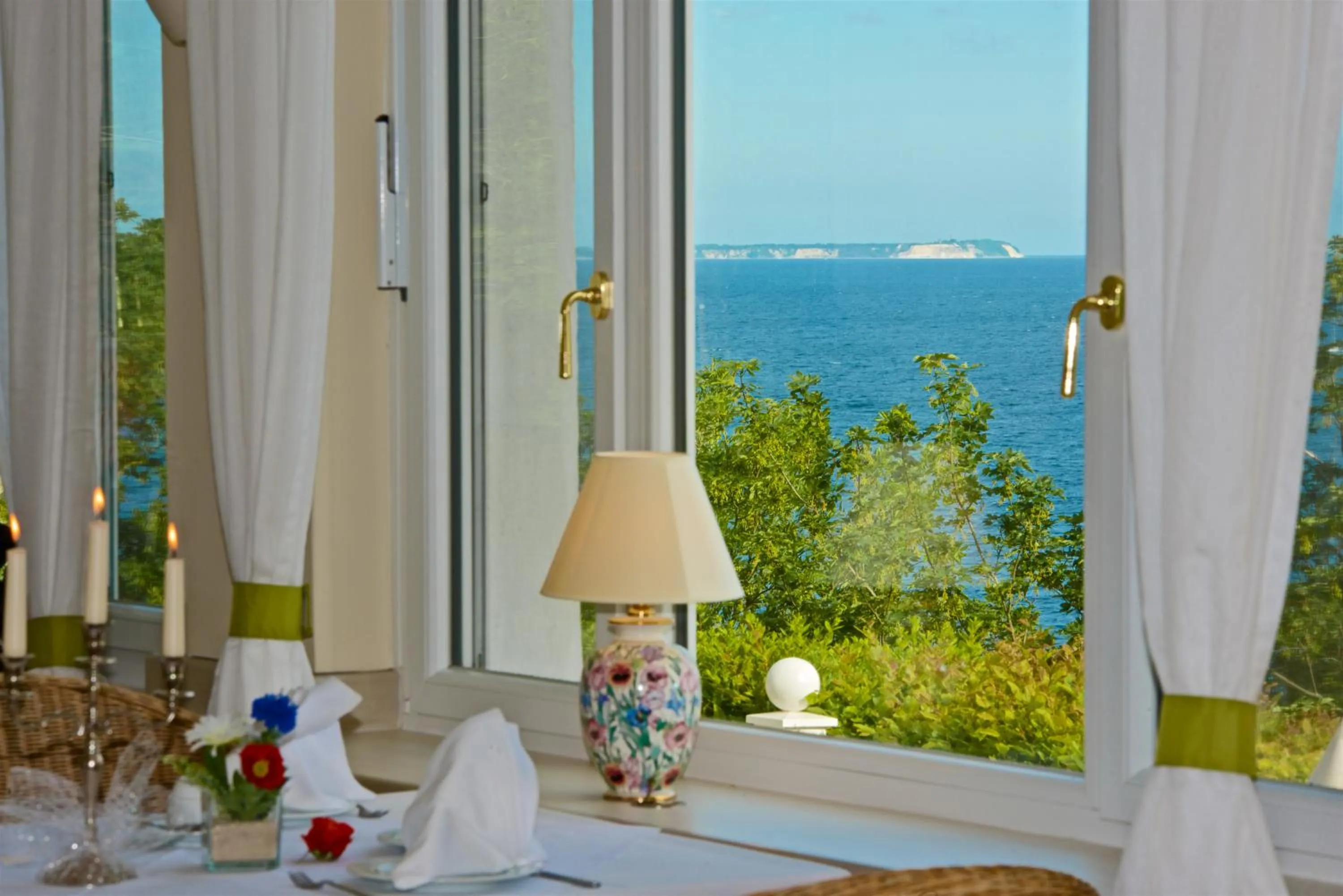 Restaurant/places to eat in Panorama Hotel Lohme