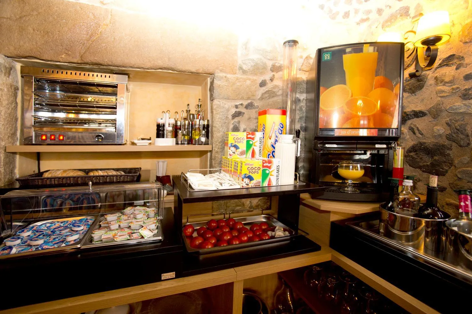 Buffet breakfast in Mas la Casassa