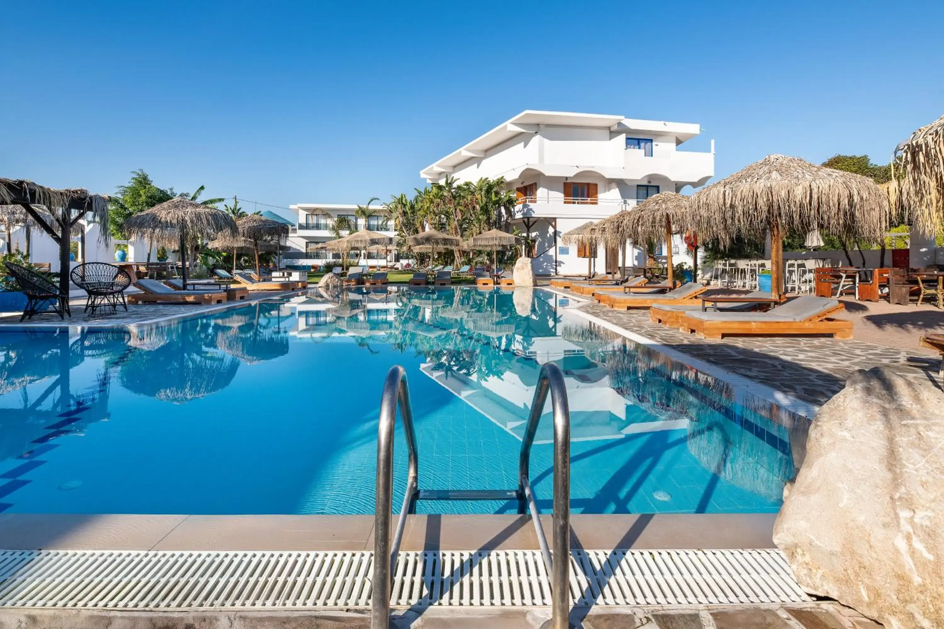 Aquarius Beach Hotel Aquarius Beach Hotel
