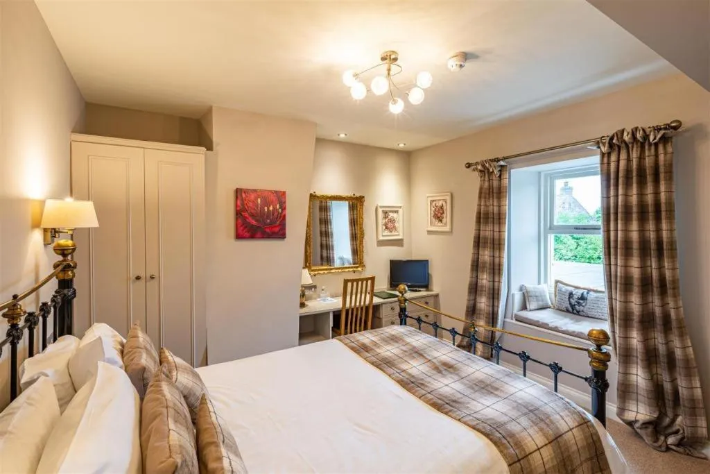 Bed in The Brantwood Hotel