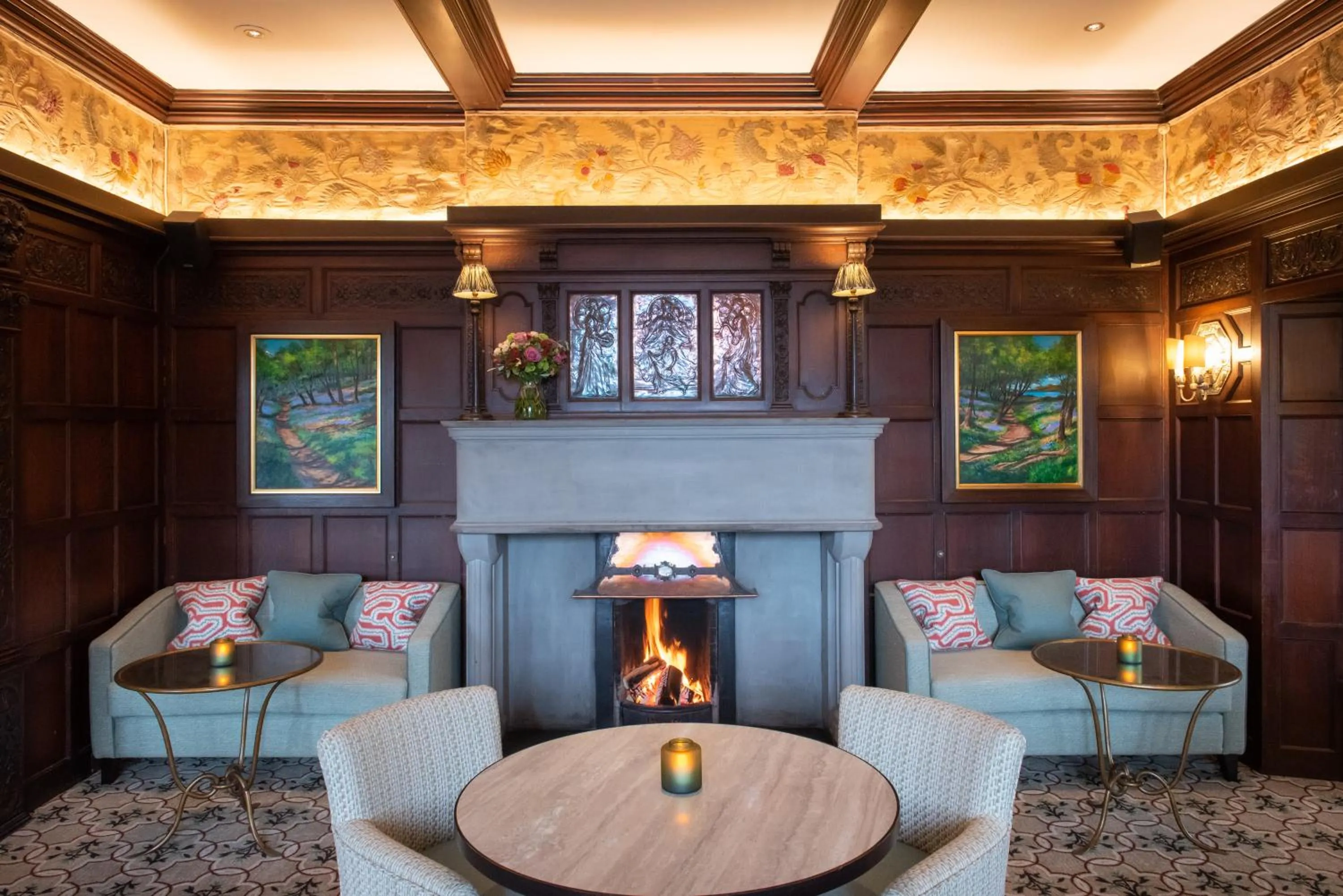 Restaurant/places to eat in Piersland House