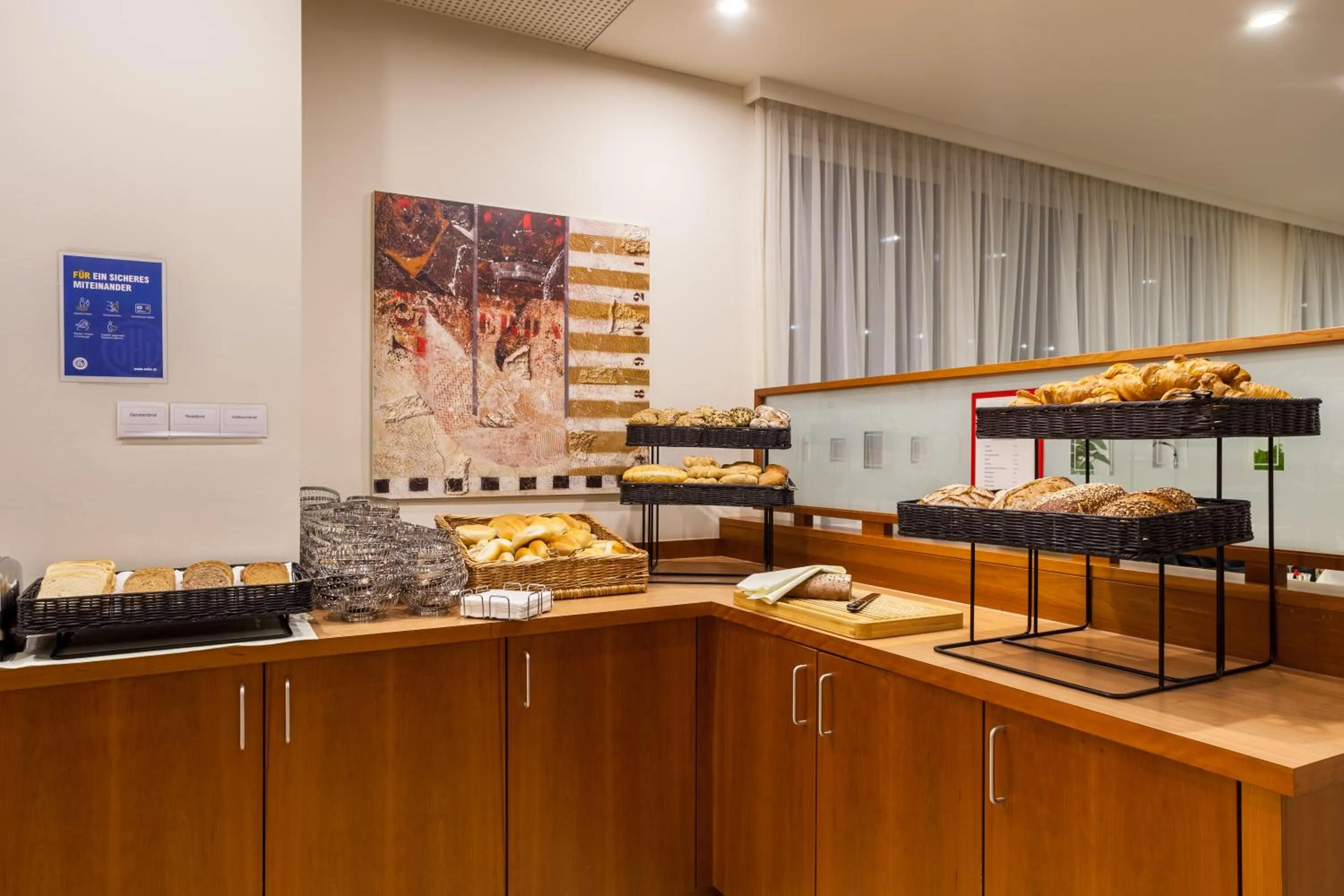 Breakfast in Hotel-Restaurant Grimmingblick