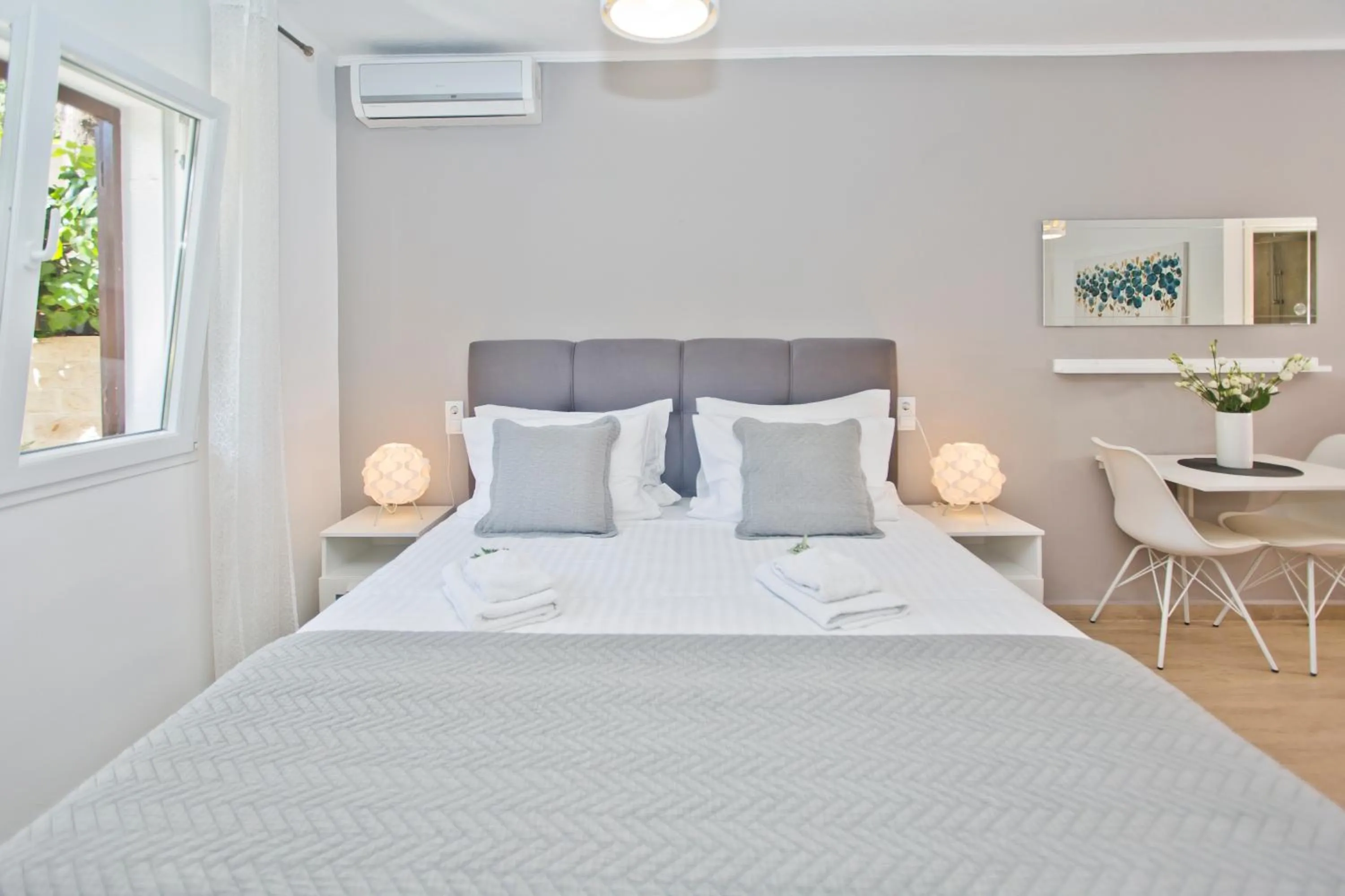 Bed in Villa Milton Hvar