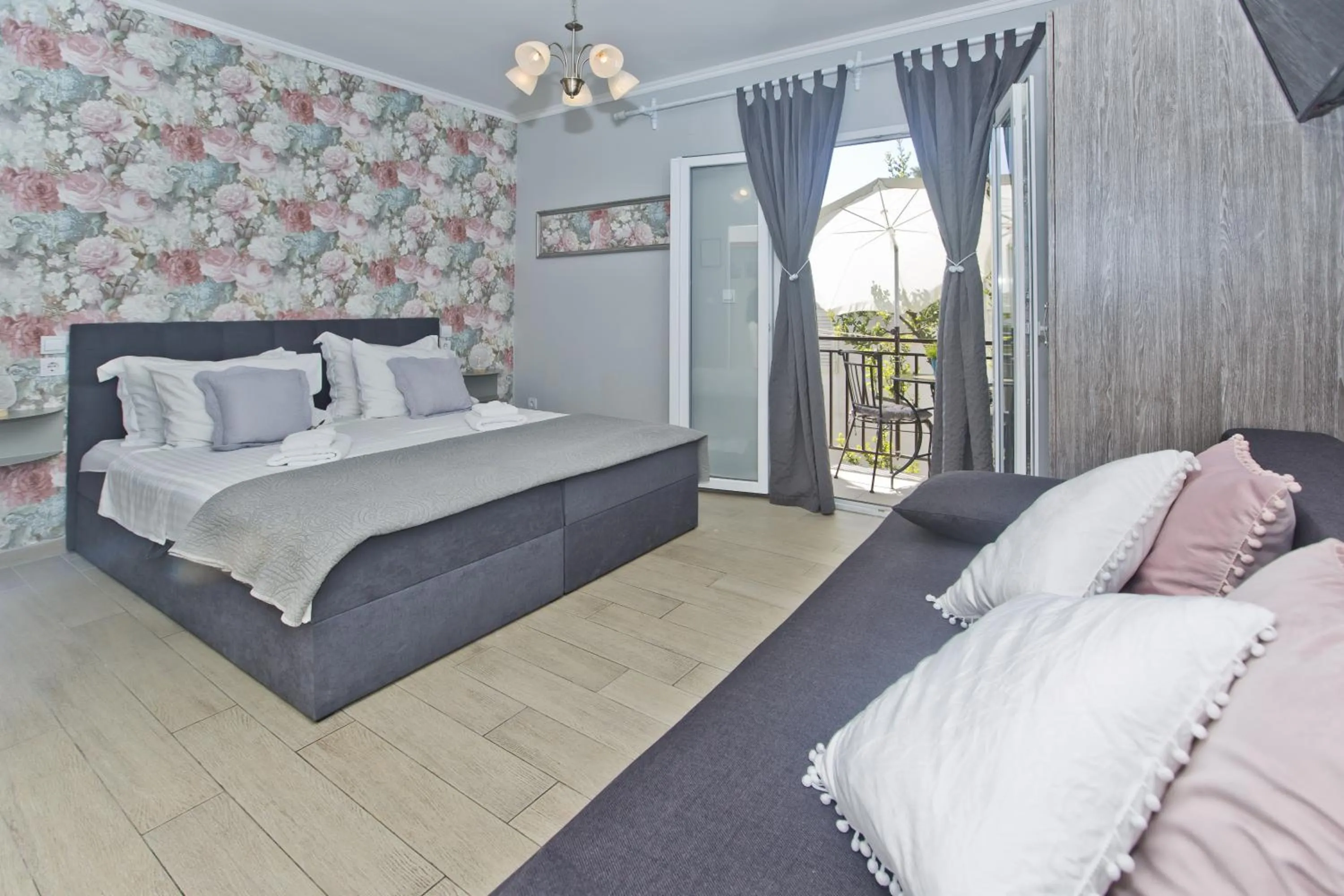 Photo of the whole room, Bed in Villa Milton Hvar