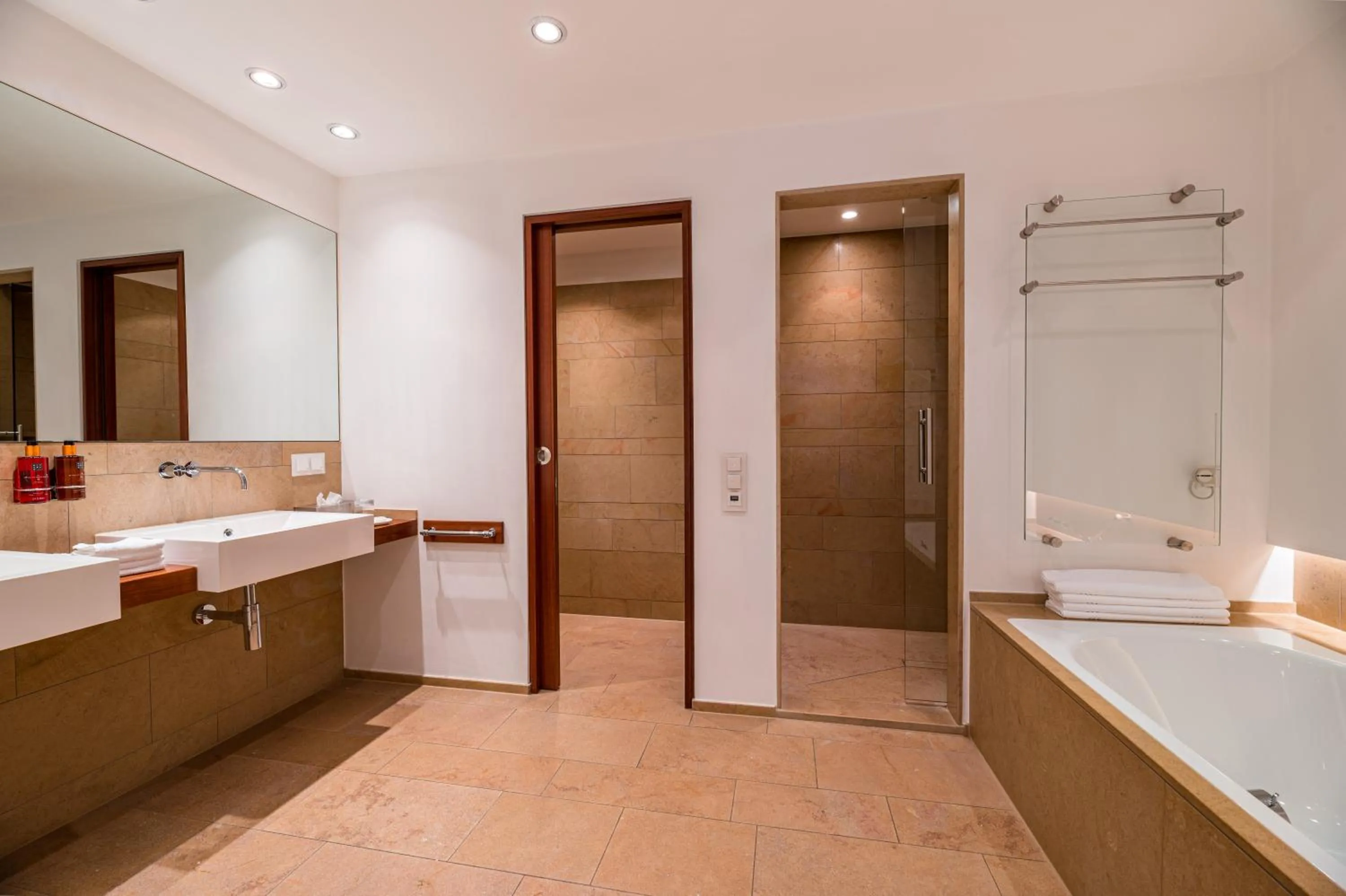 Bathroom in Neumühle Resort & Spa