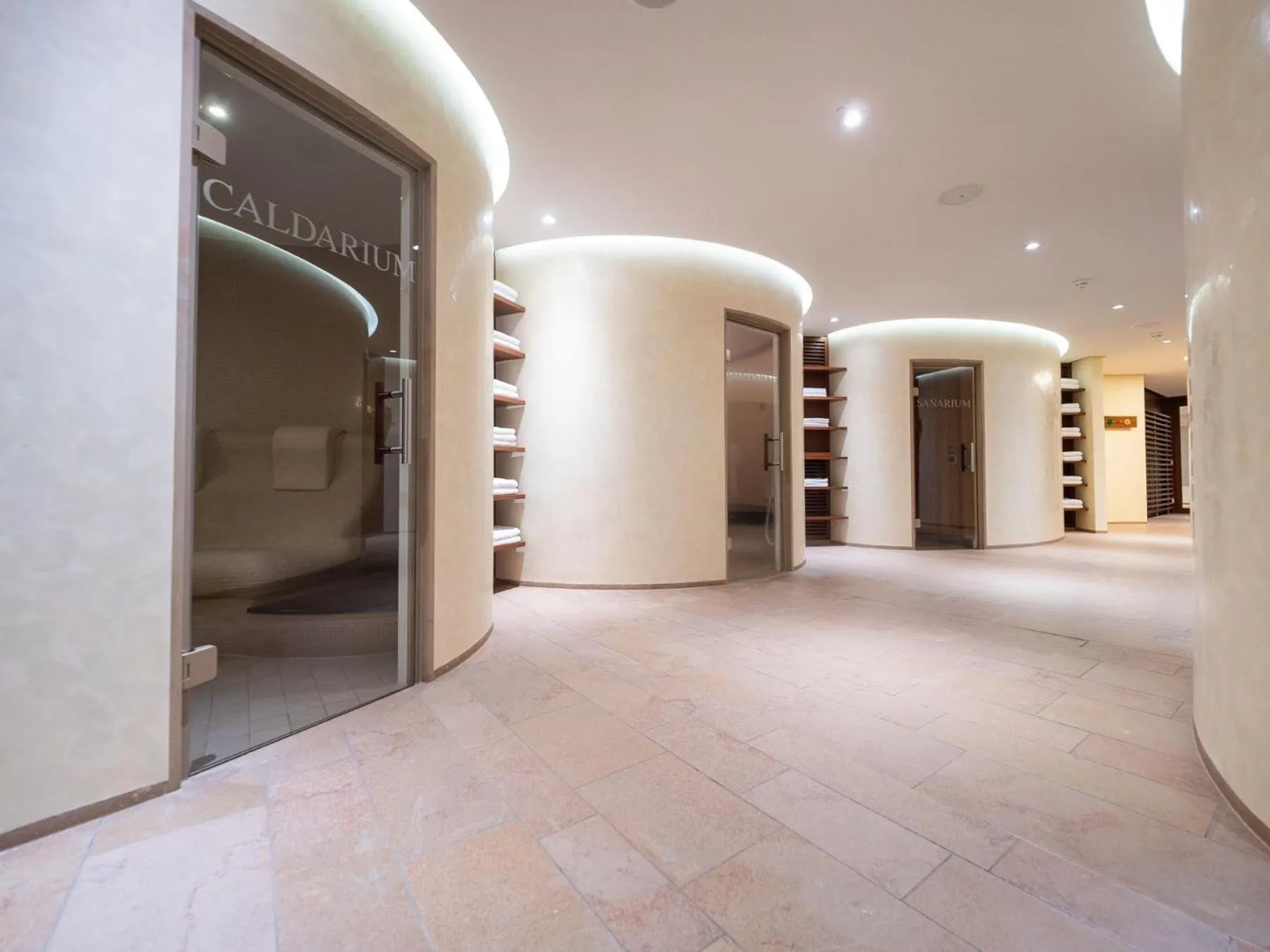 Spa and wellness centre/facilities in Neumühle Resort & Spa