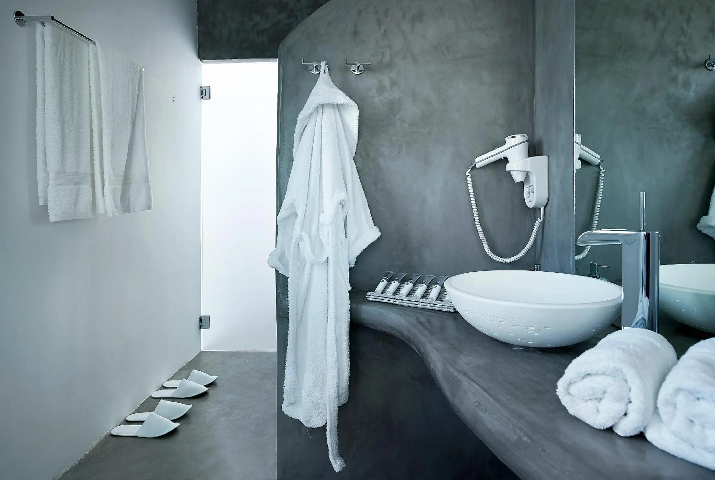 Bathroom in Delmar Apartments & Suites Milos - Delmar Collection