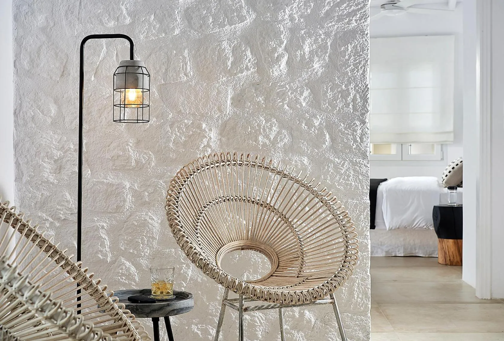 Living room, Bed in Delmar Apartments & Suites Milos - Delmar Collection