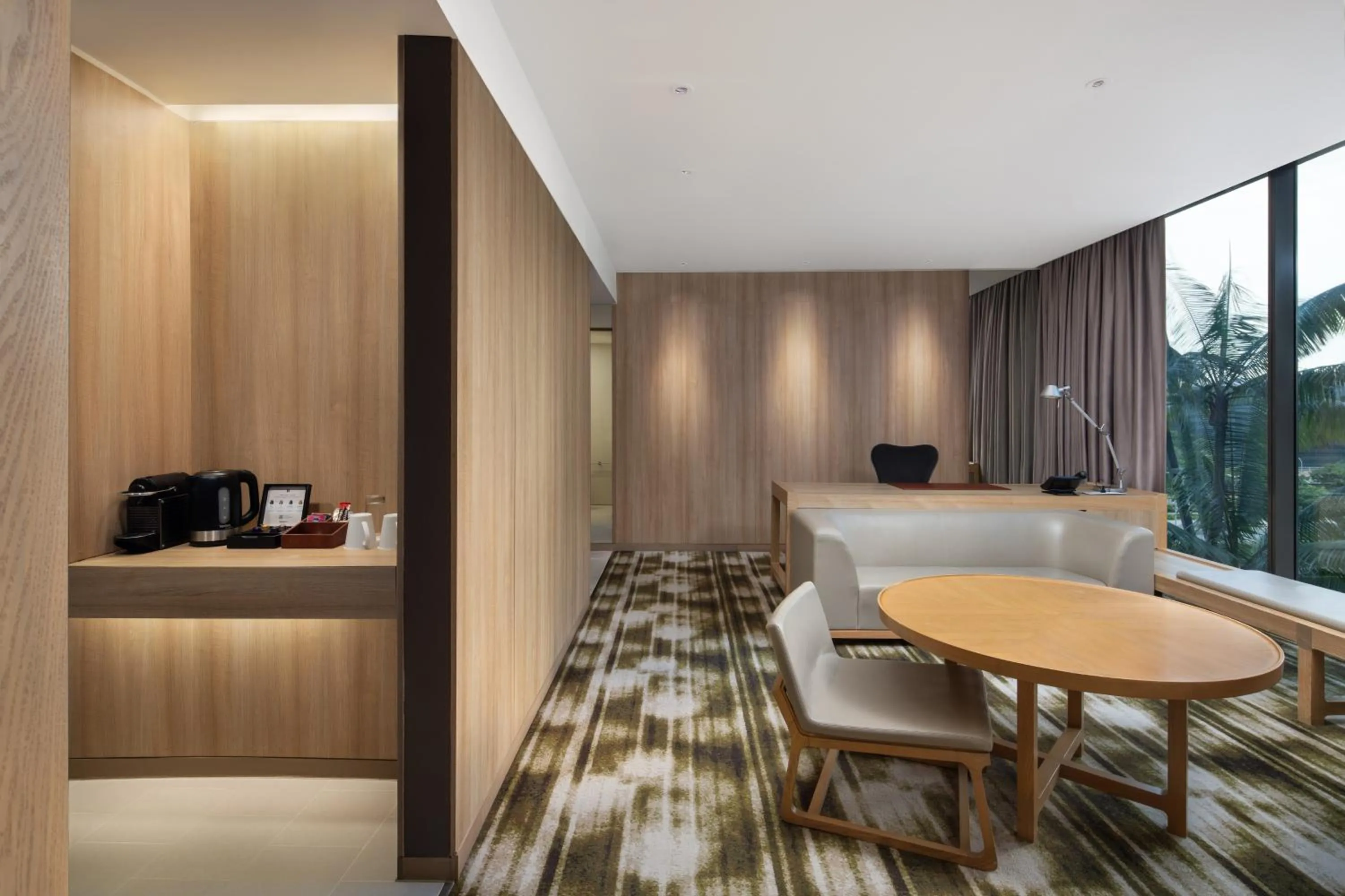 Bedroom in Crowne Plaza Changi Airport by IHG