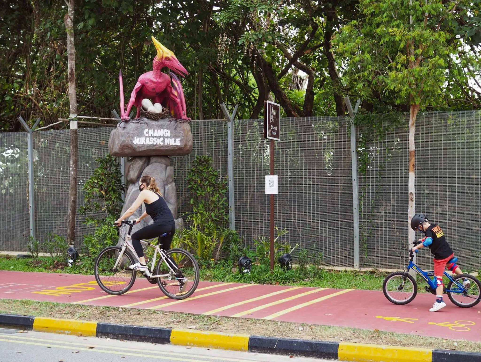 Area and facilities in Crowne Plaza Changi Airport by IHG