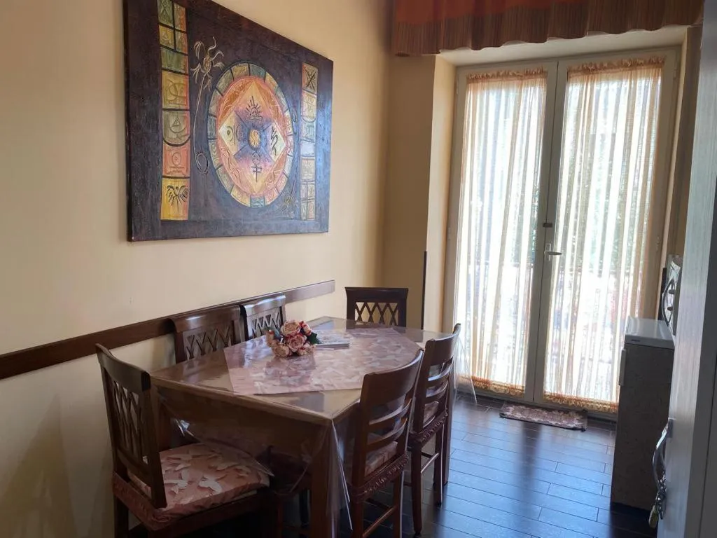 Breakfast in La Casa di Ercole B&B