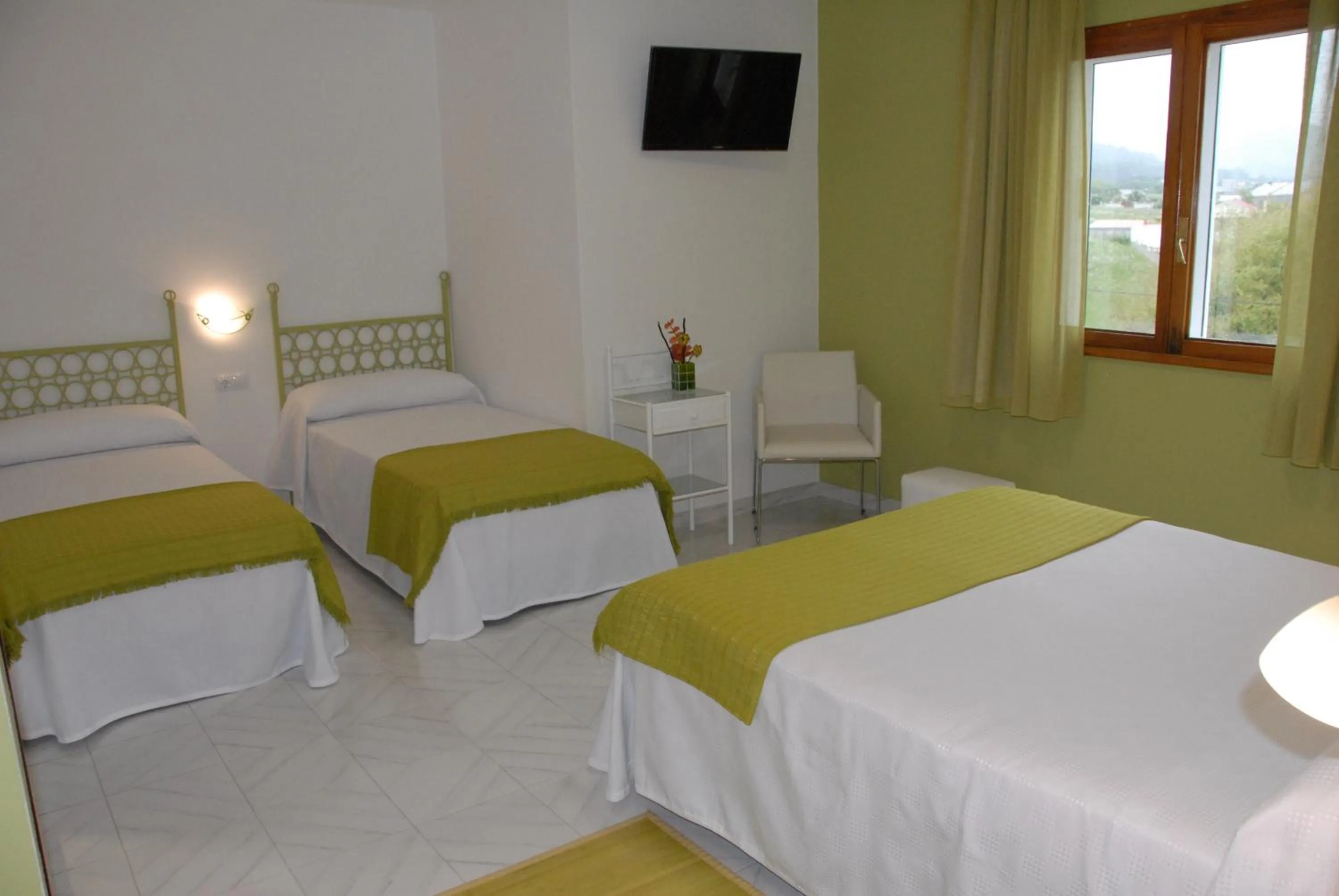 Bedroom, Bed in Hotel Playa de las Catedrales