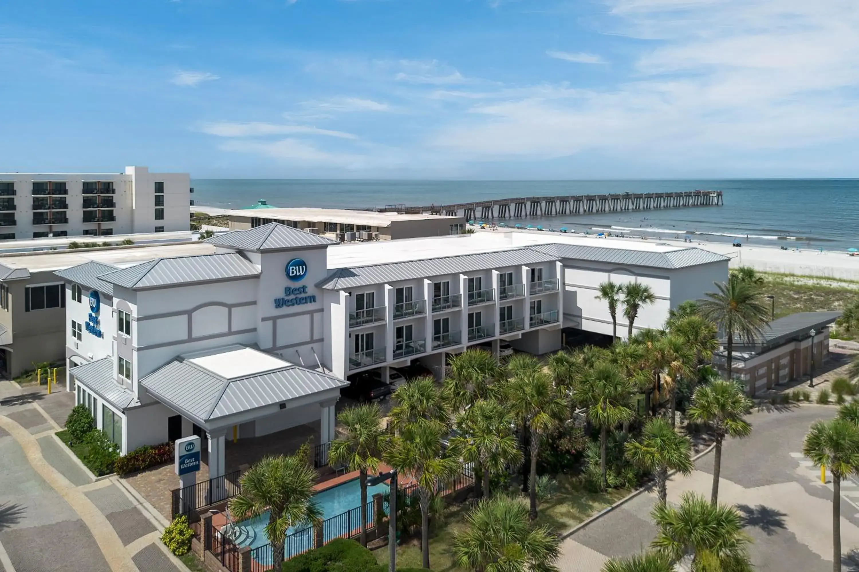 Property building in Best Western Oceanfront Property building in Best Western Oceanfront