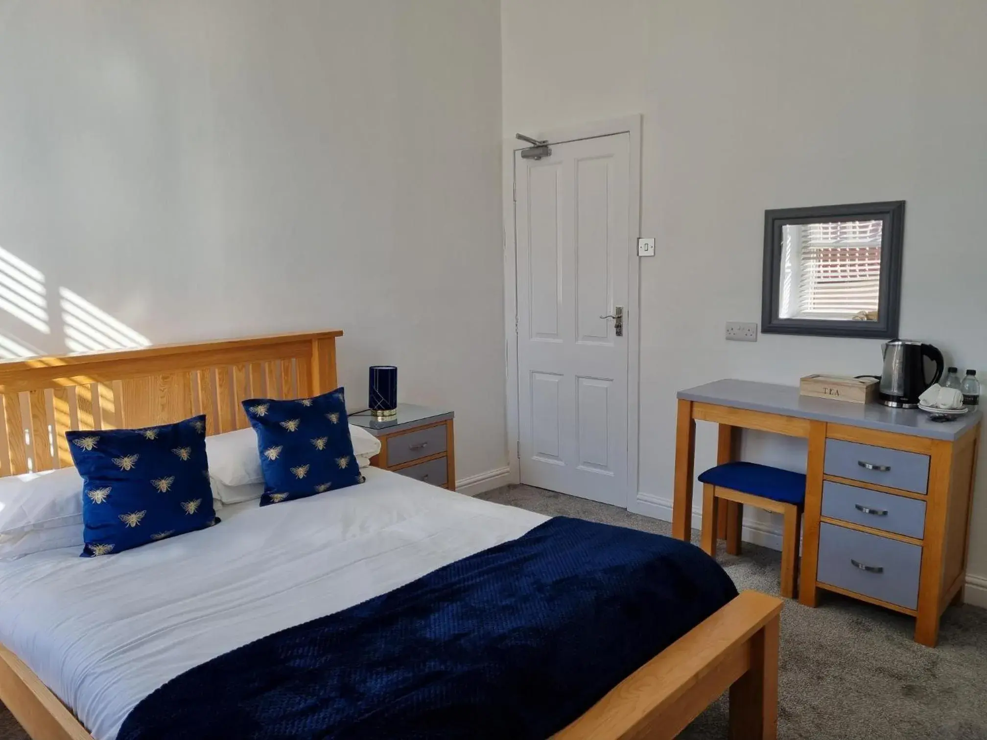 Bedroom, Bed in OYO The Leven Bedroom, Bed in OYO The Leven