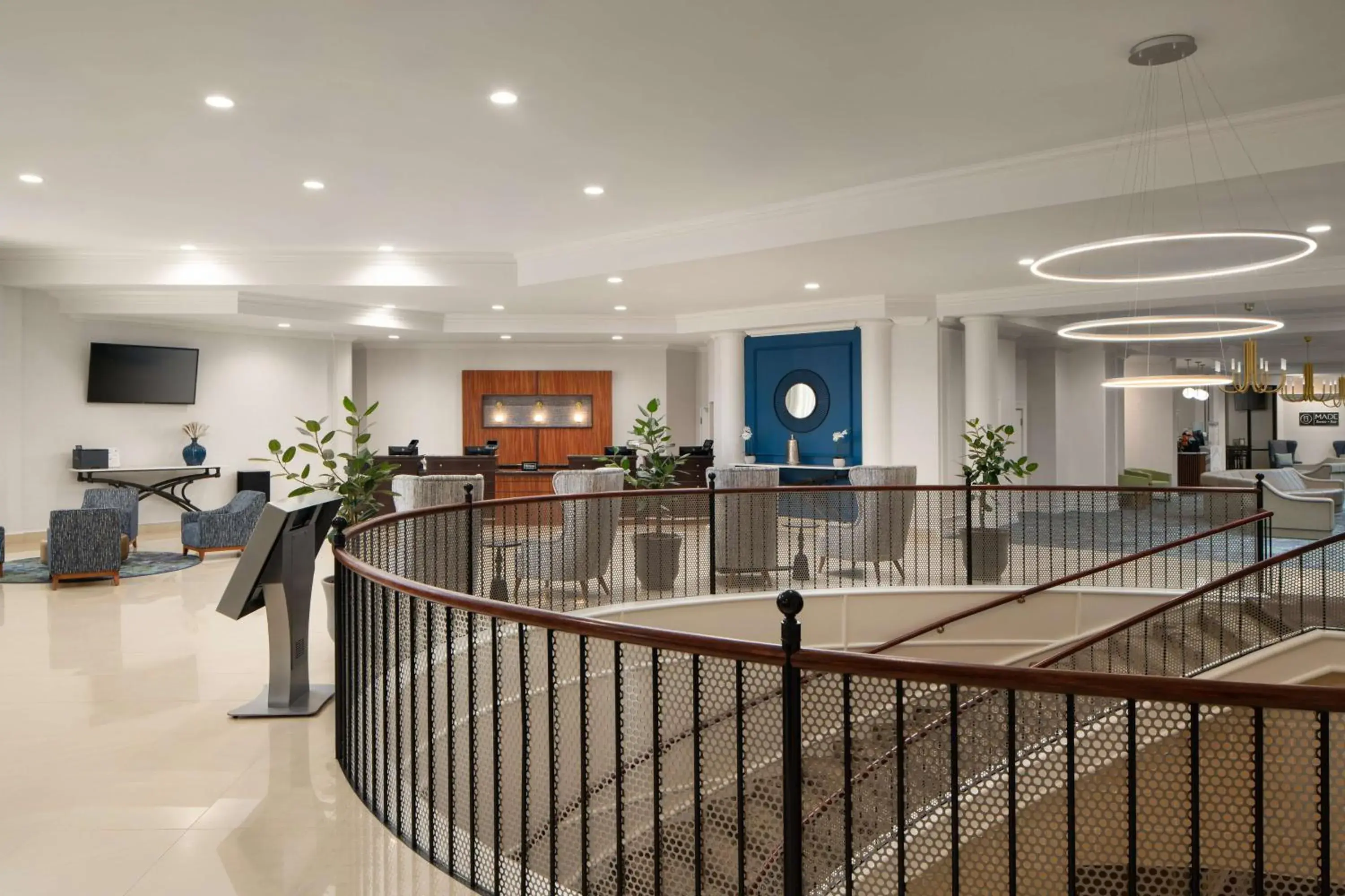 Lobby or reception in DoubleTree Resort by Hilton Lancaster Lobby or reception in DoubleTree Resort by Hilton Lancaster