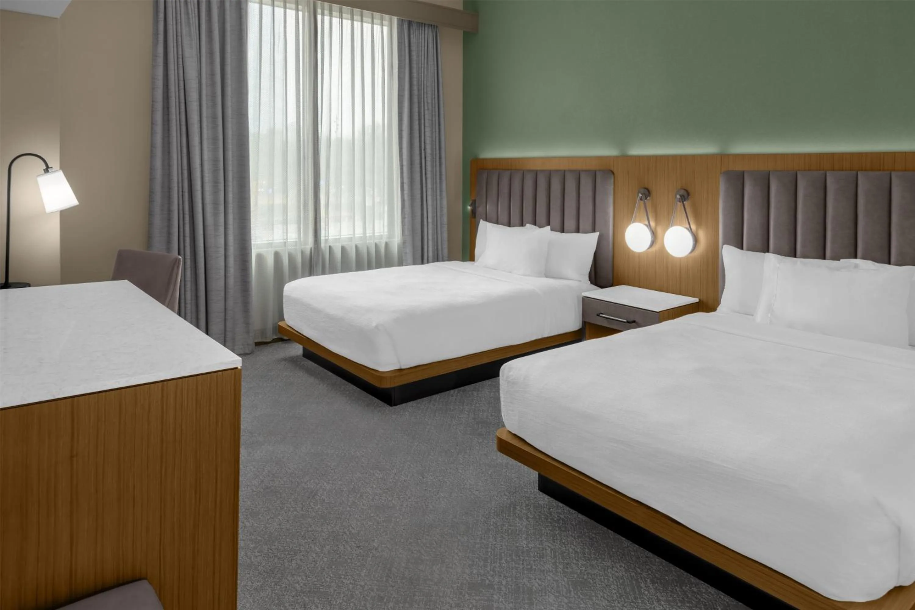 Bed in Embassy Suites San Antonio Riverwalk-Downtown