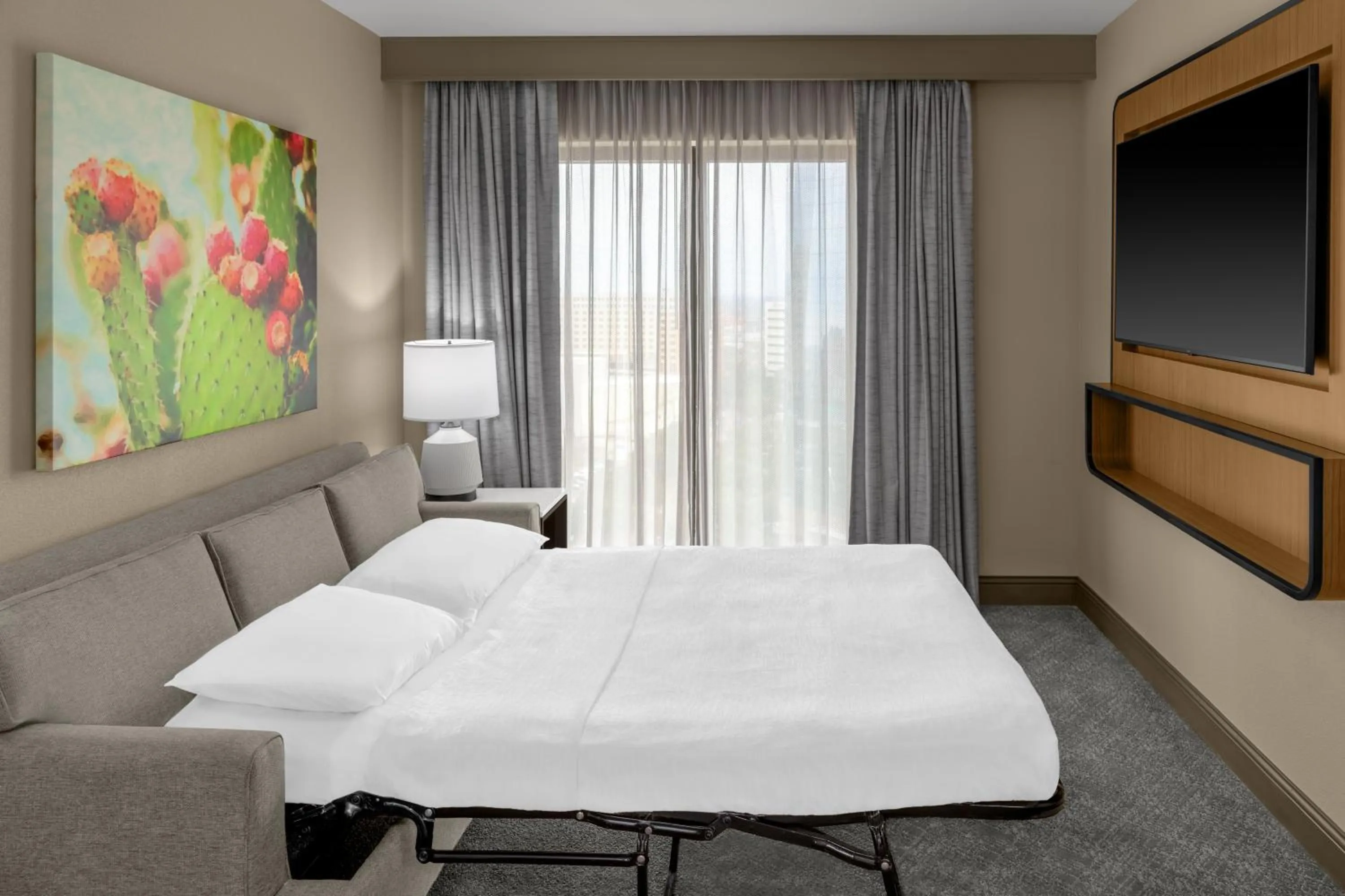 Bed in Embassy Suites San Antonio Riverwalk-Downtown