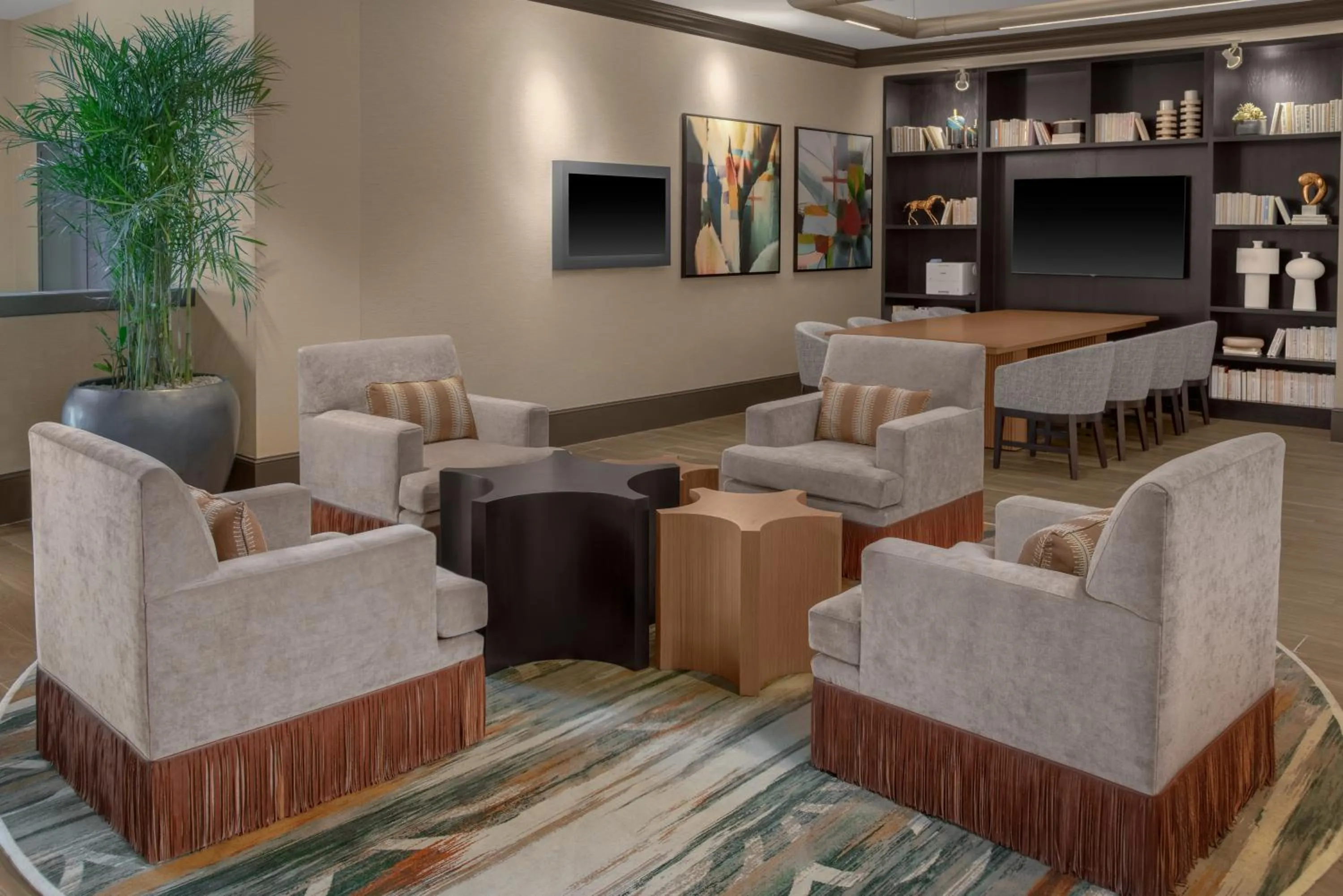 Seating area in Embassy Suites San Antonio Riverwalk-Downtown