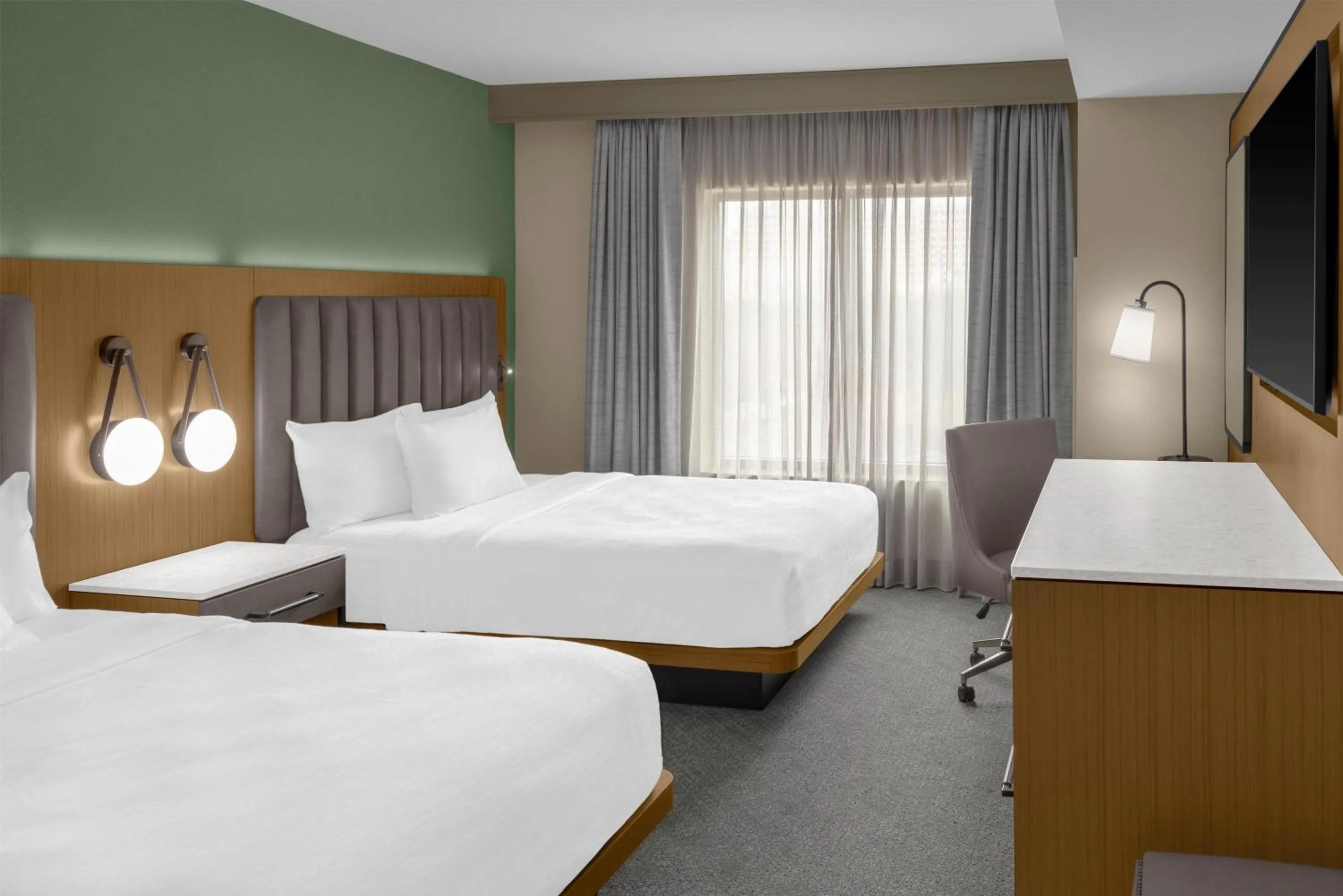Bed in Embassy Suites San Antonio Riverwalk-Downtown