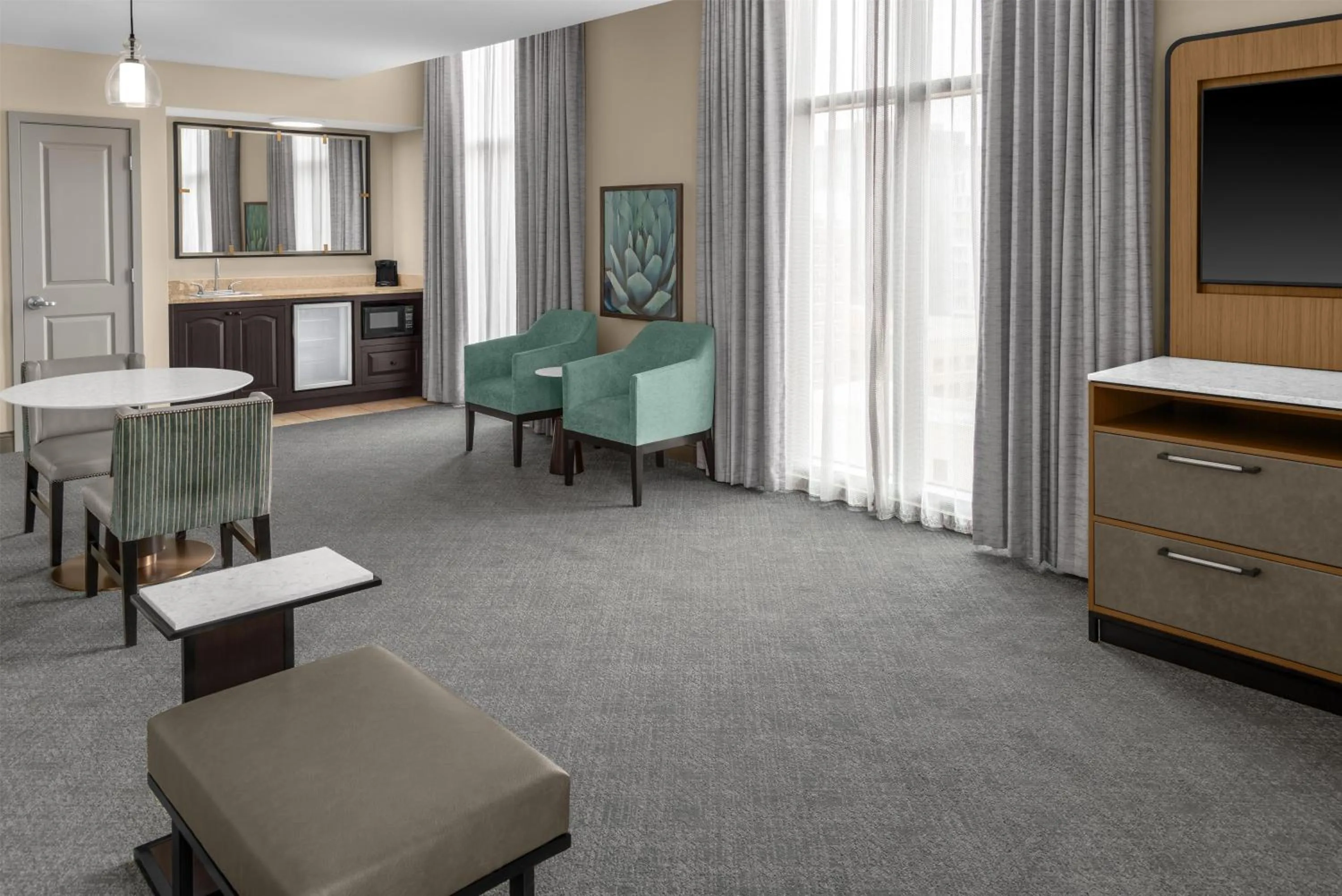 Living room in Embassy Suites San Antonio Riverwalk-Downtown