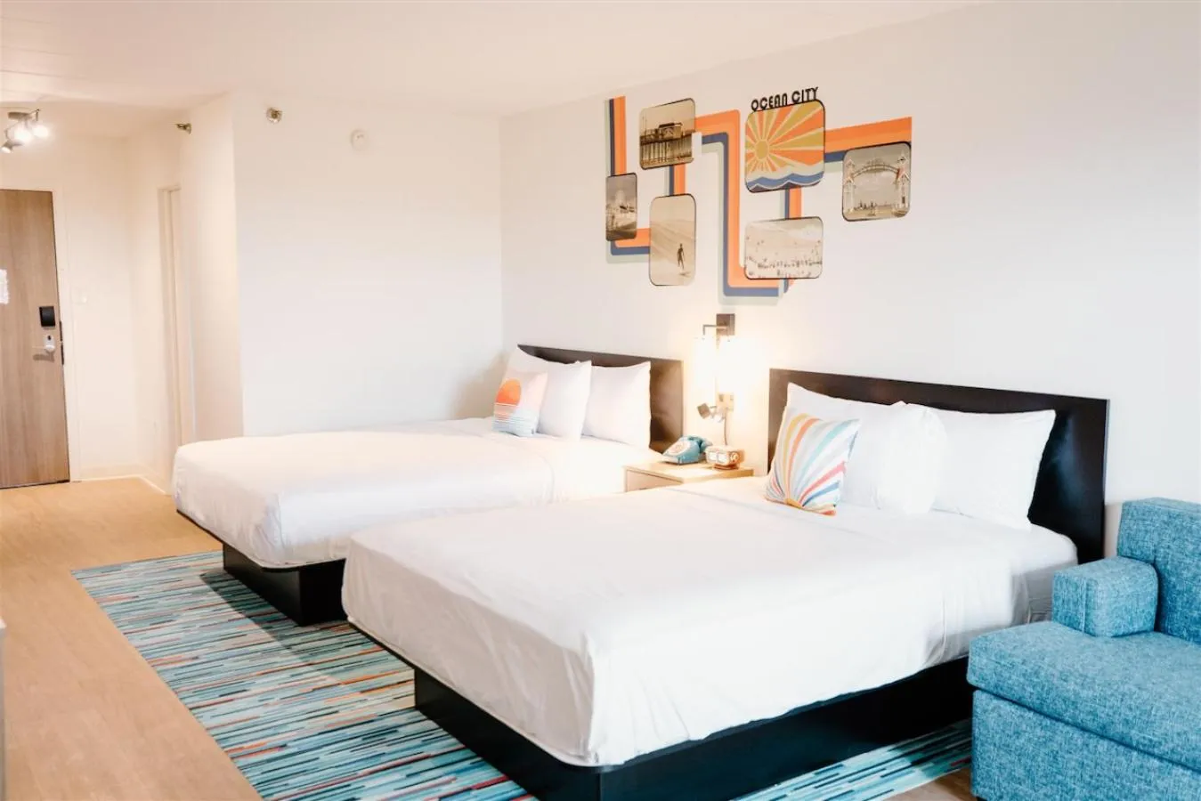 Bedroom, Bed in SeaLoft Oceanfront Hotel